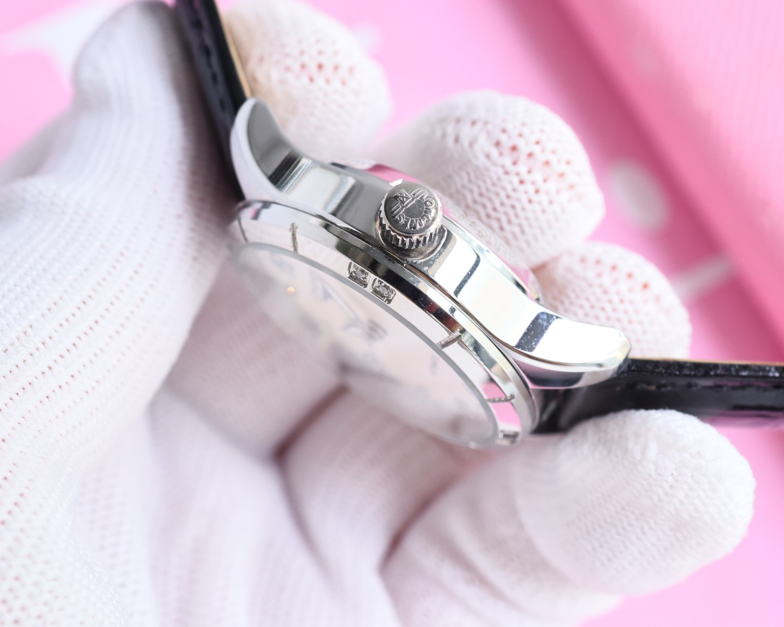Luxury Women’s Wristwatch: Elegant Design, High-End Materials, Italian Leather Strap - 图片 7