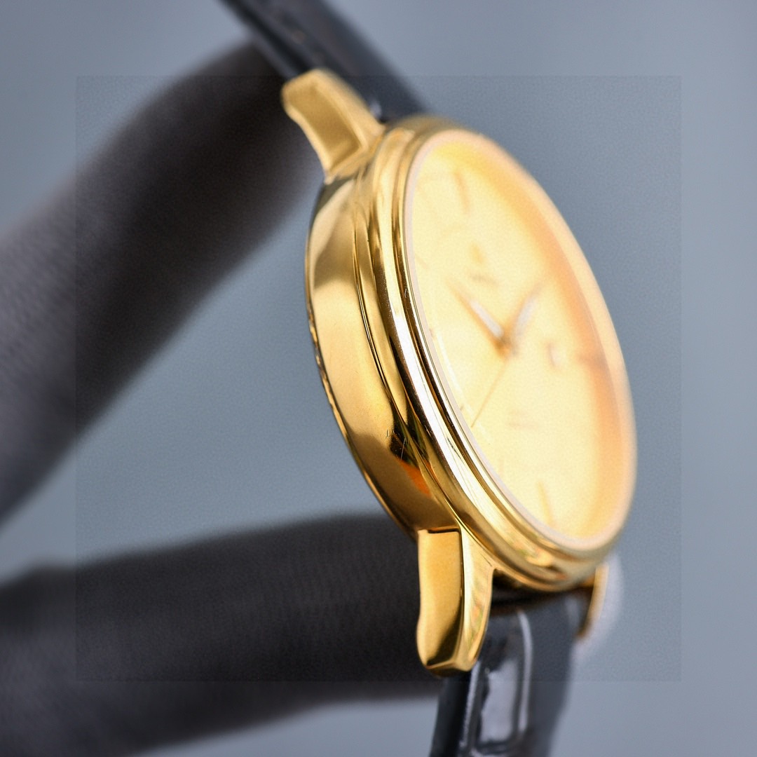 Title: Omega Disk Fly Series Watch Features Blanche 1725 Gold Design, 316L Steel Casing, 8115 Core, 40mm Diameter, 48-Hour Power. - 图片 6