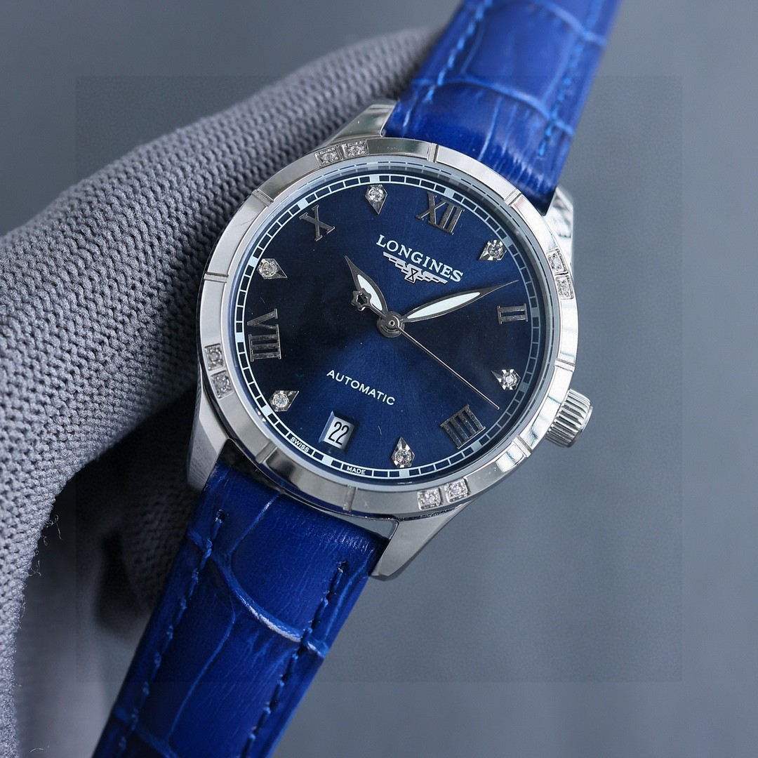 Luxury Women’s Wristwatch Review: White Zen 1840 vs. Gold P 1955 - 图片 4