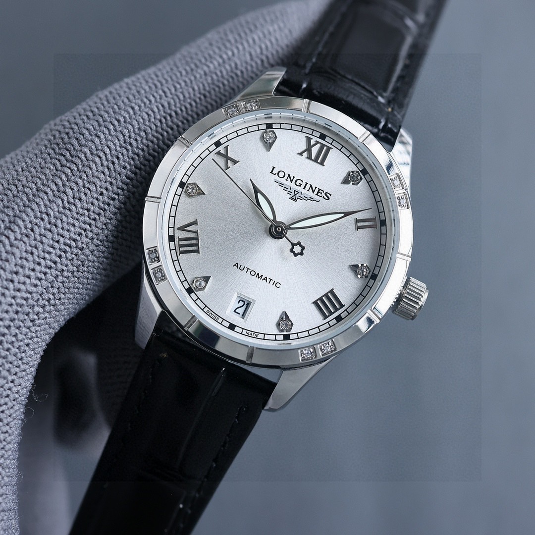 Luxury Women’s Wristwatch Review: White Zen 1840 vs. Gold P 1955 - 图片 3
