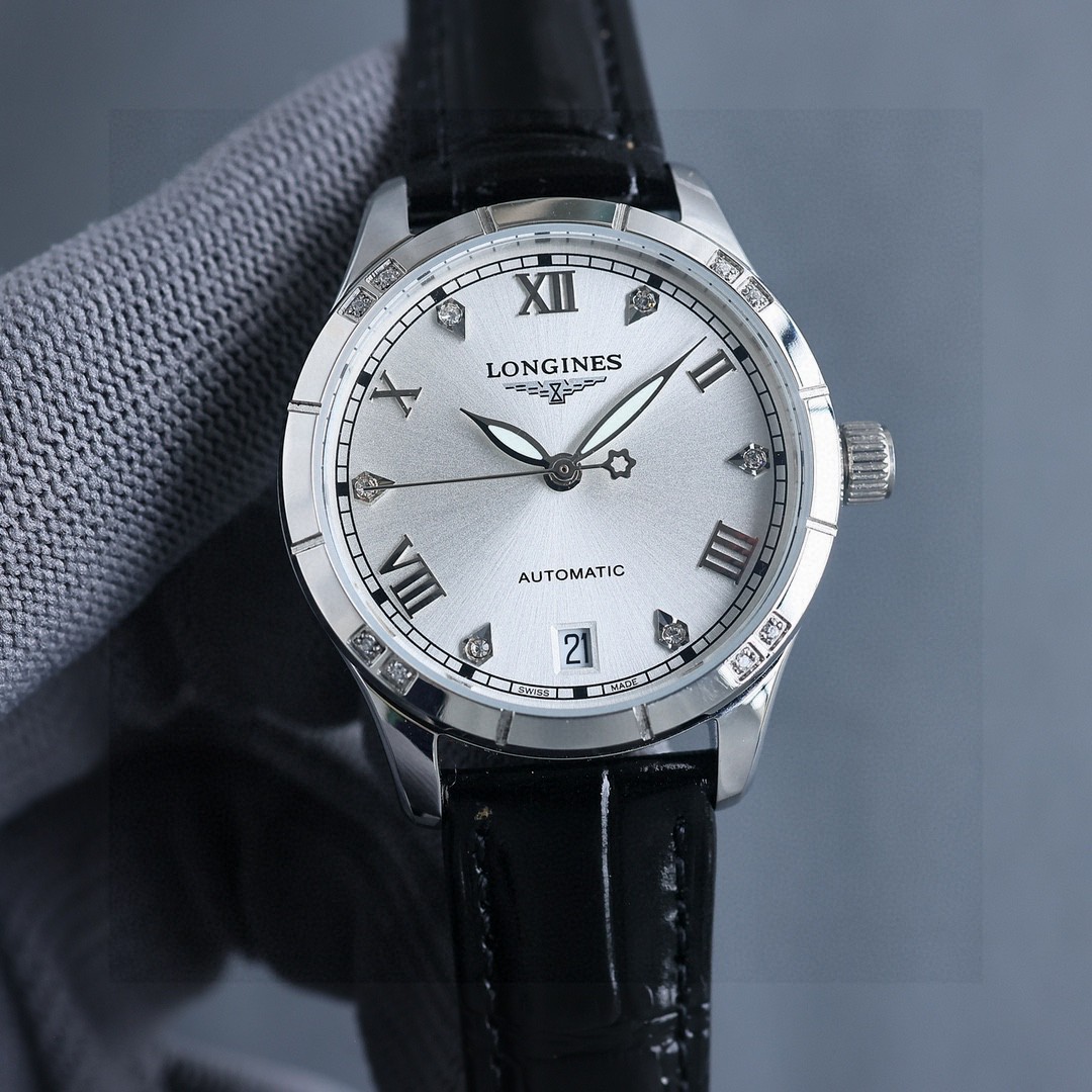 Luxury Women’s Wristwatch Review: White Zen 1840 vs. Gold P 1955 - 图片 2