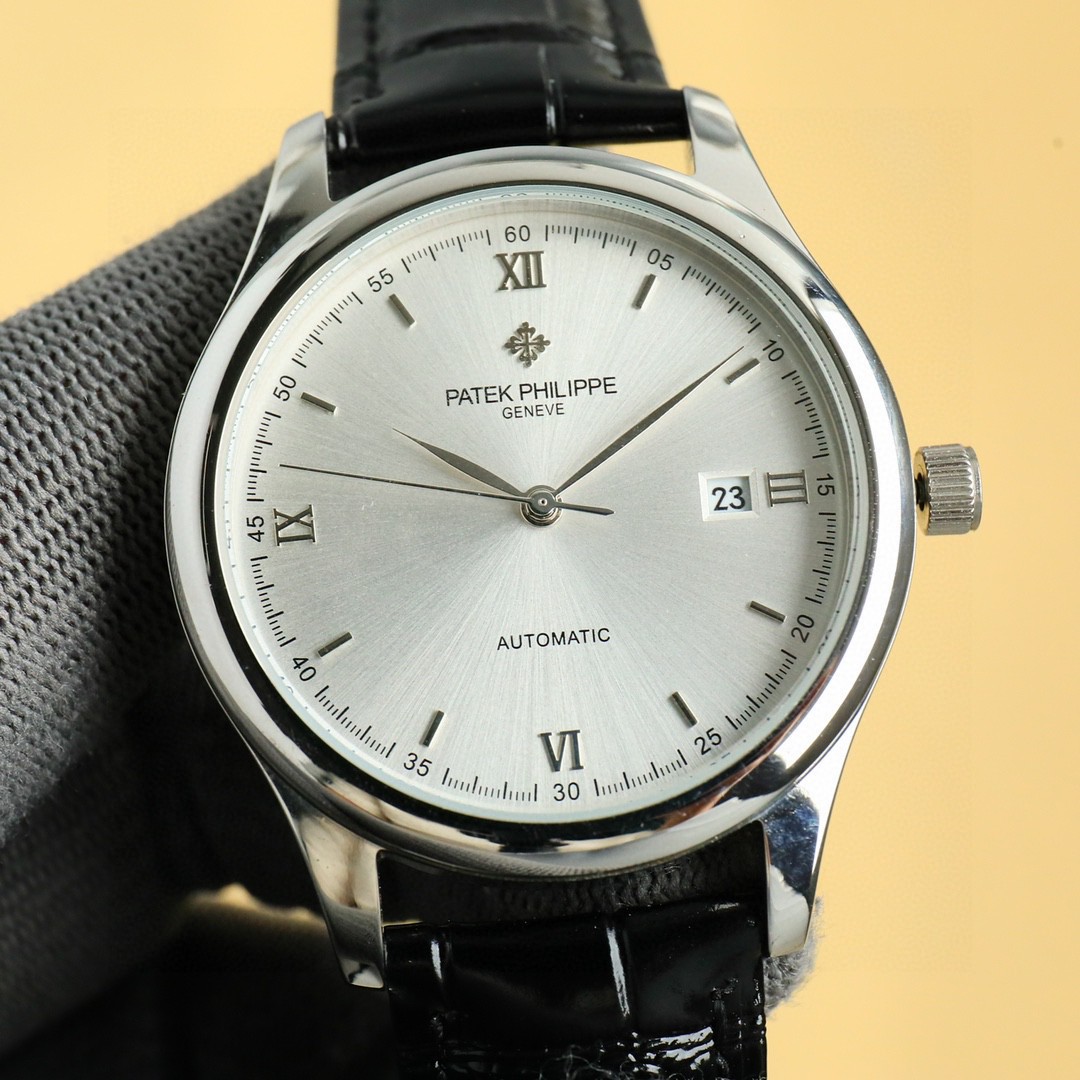 NO:741625,White shell, gold shell [The latest popular model] PATEK PHILIPPE adopts a unique dial design and is paired with a more high-end luxury watch. When you first meet Patek Philippe, you must dream of owning it one day. Wearing Patek will make you prosperous and prosperous. You deserve it. Reviews are welcome!  !  The movement is equipped with a brand new imported (zero repair) size of 40mm, using sapphire glass (never scratched), 316 stainless steel case, imported calfskin belt with original pin buckle, power reserve of 48 hours, waterproof depth of 100 meters. Factory quality!  Welcome to reprint,,patek philippe,cowhide19860909白壳 金壳 〔最新爆火热门款】百达翡丽 PATEK PHILIPPE 采用独特的表盘设计 搭配而来的是更高档奢华的腕表, 初识百达翡丽必憧憬有朝一日能拥有它,戴上百达必顺风顺水必发达,你值得拥有,欢迎评鉴！！机芯搭配全新进口（零返修）尺寸40mm ,采用蓝宝石玻璃（永不刮花）,材质316精钢表壳,配进口小牛皮皮带原装针扣,动力储存48小时,防水深度100米.大厂品质！欢迎转载,,patek philippe,cowhide,Watch