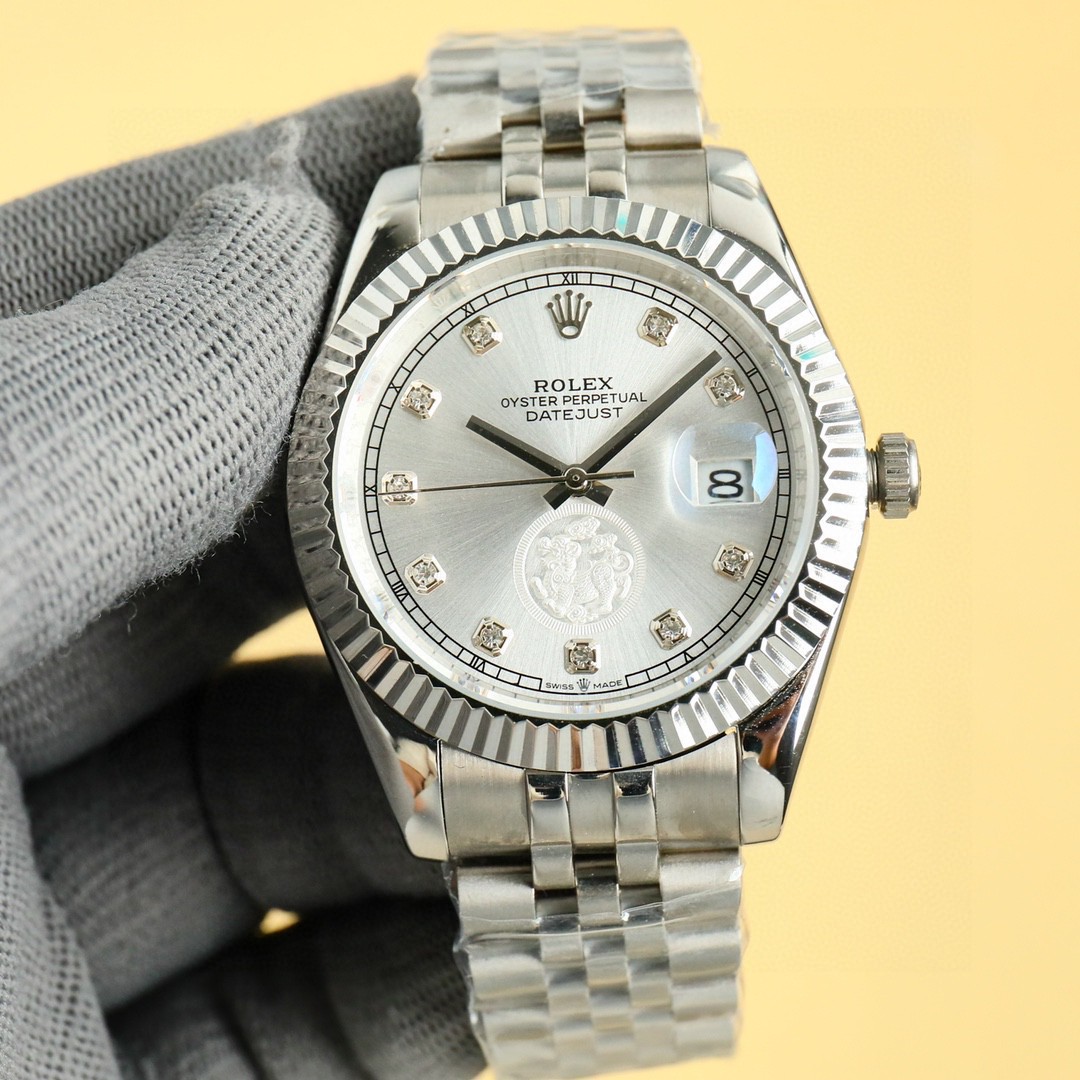 NO:764099,Platinum-gold. The popular model is once again studied and upgraded, and the latest model is launched, the Rolex Datejust series!  The Lunar New Year Collector's Edition adopts a unique design style, with the literal design of 'Qilin Pixiu' to attract wealth, high-end luxury, new men's watch recommendations welcome to taste. The movement is equipped with a new import (zero repair), size 41mm, mirror sapphire glass never scratched, material 316L stainless steel case, power reserve 48 hours, waterproof depth 100 meters, rolex, qeelin19860909白-金. 爆款再次研究升级最新款上市,劳力士日志系列！贺岁珍藏版采用独特的设计风格 ,字面设计招财麒麟貔貅高档奢侈, 男士腕表新品推荐欢迎品鉴 机芯搭配全新进口（零返修） 尺寸41mm 镜面蓝宝石玻璃永不刮花 材质316L精钢表壳 动力储存48小时 防水深度100米,,rolex,qeelin,Watch