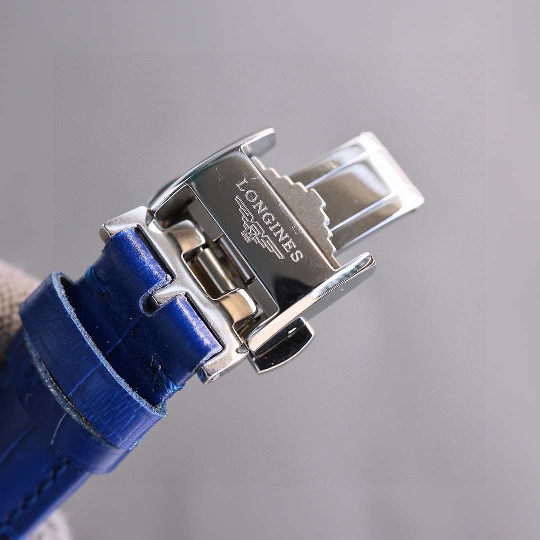 “White Zip 1840-1955 Women’s Wristwatch with Sapphire Crystal Glass and Italian Cow Skin Strap” - 图片 9