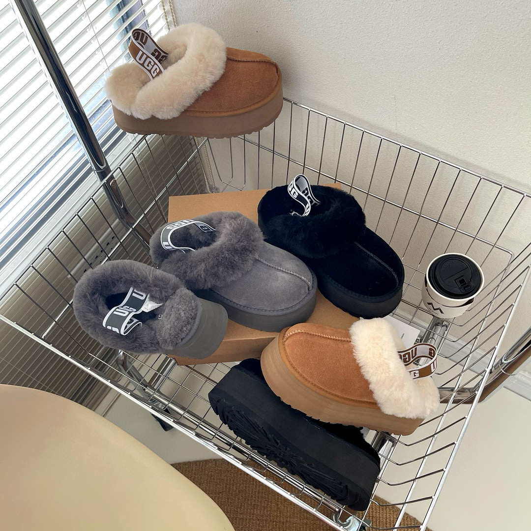 𝐔𝐆𝐆 5cm厚底包头拖 📍【有41码】
秋冬🌵休闲经典平底舒适居家毛毛拖
明星/博主 春夏钟爱毛毛拖.