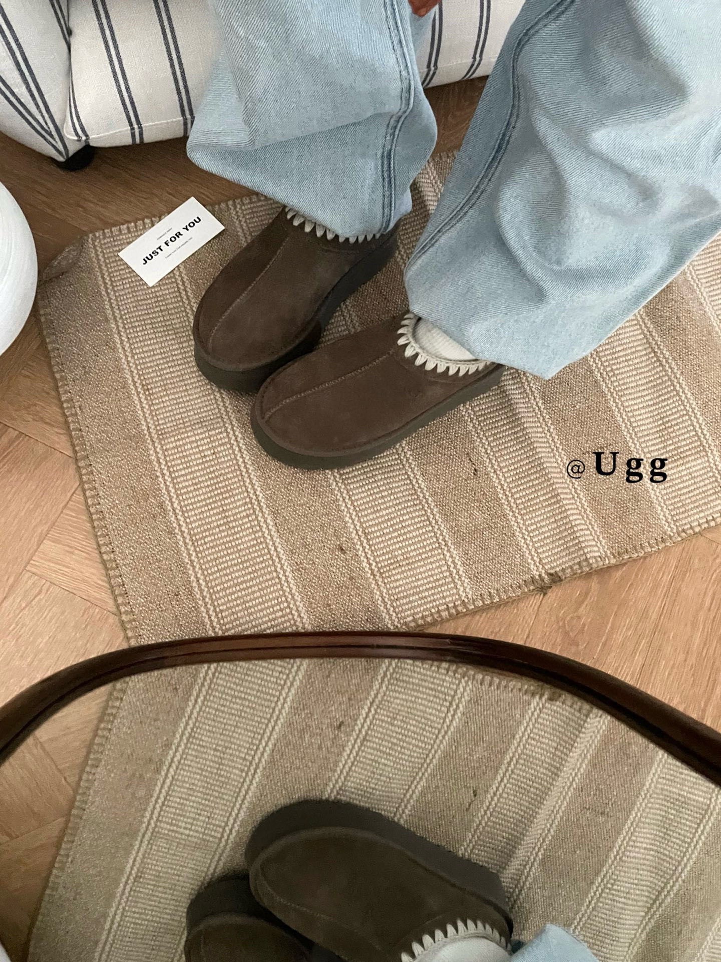 UGCI 厚底毛线靈编织奶泡款奶泡民族风比经典Tazz 更可爱温系毛线编织这两年真的很火任何鞋子加上都是