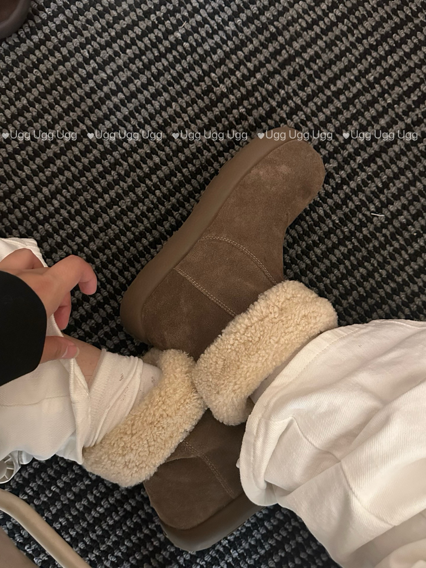 🔥𝐔*𝐠 ₂₀₂₅ . 卷毛两穿土豆靴🥔土豆版型舒适百搭保暖卷毛羊内里 翻边可两穿的设计防滑大底不用担心