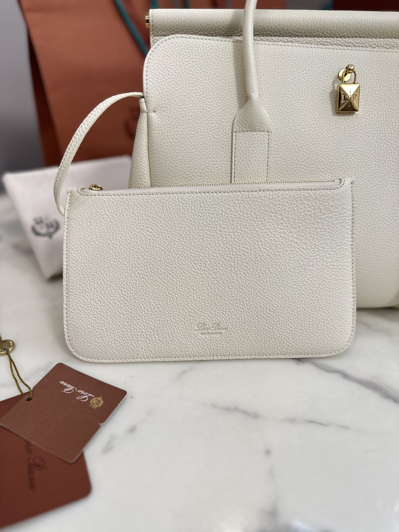 Loro Piana Loom Bag: Luxurious Cow Leather Handbag with Leather Handles - 图片 7