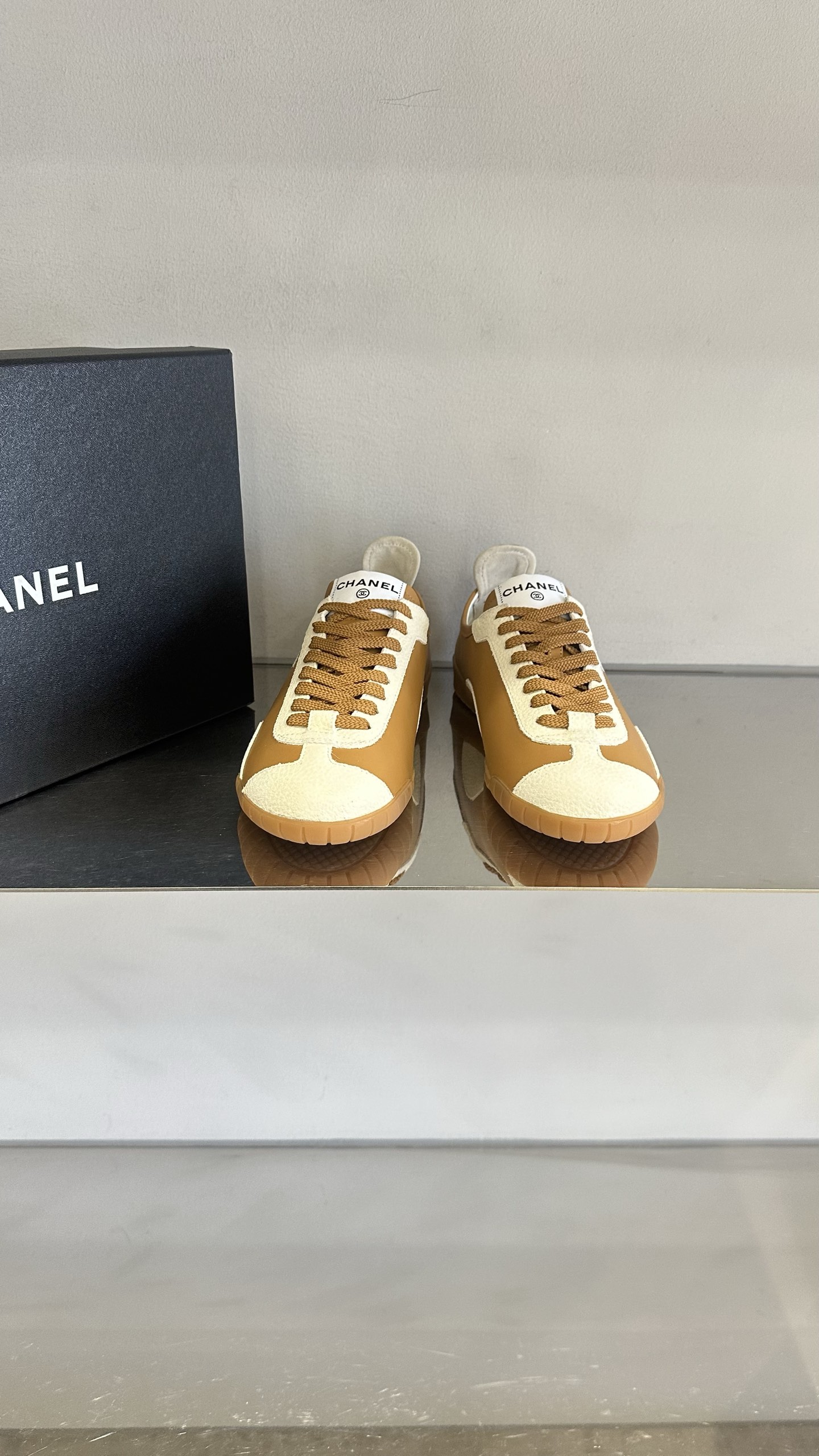 NO:758341,Chanel Chanel 26 Dexun sneakers, size 35-41 (40, 41 customized, non-returnable), casual shoes/sneakers, chanel, chanel, sneakers19860909Chanel香奈儿 26 德训运动鞋 码数35-41（40、41定制不退换）,休闲鞋/运动鞋,chanel,chanel,sneakers,Women's Shoes