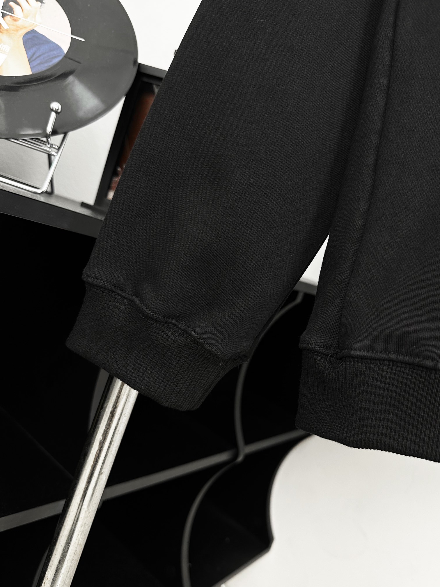 Calvin Klein CK-Class Corset: Bold Design in Black & White, 440g Heavy - 图片 6