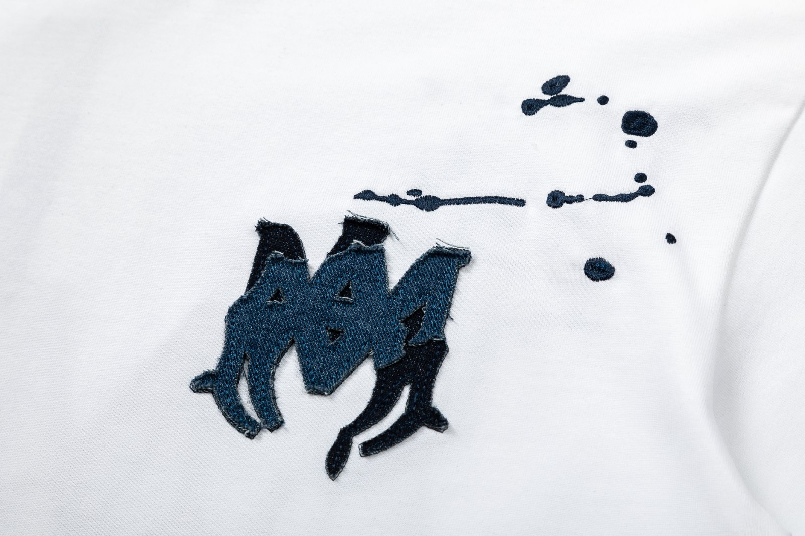 Miri Washes Water in Embroidered Hole with 300g Fabric, Black/White, Sizes SM-XL - 图片 8
