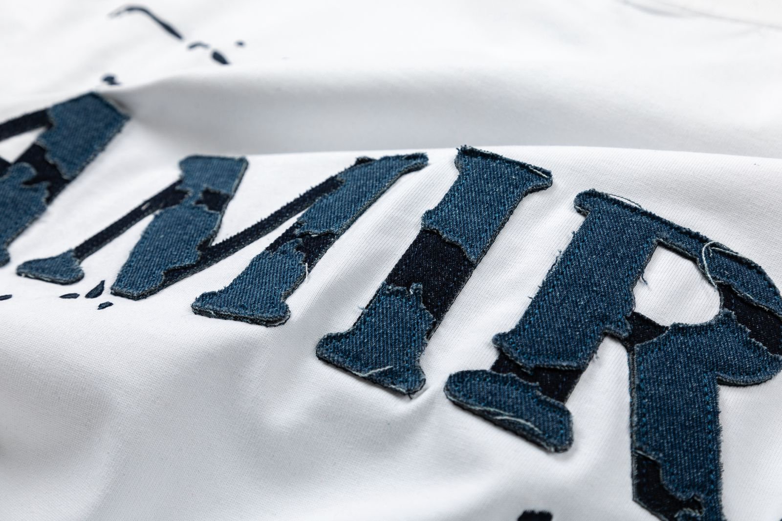 Miri Washes Water in Embroidered Hole with 300g Fabric, Black/White, Sizes SM-XL - 图片 9