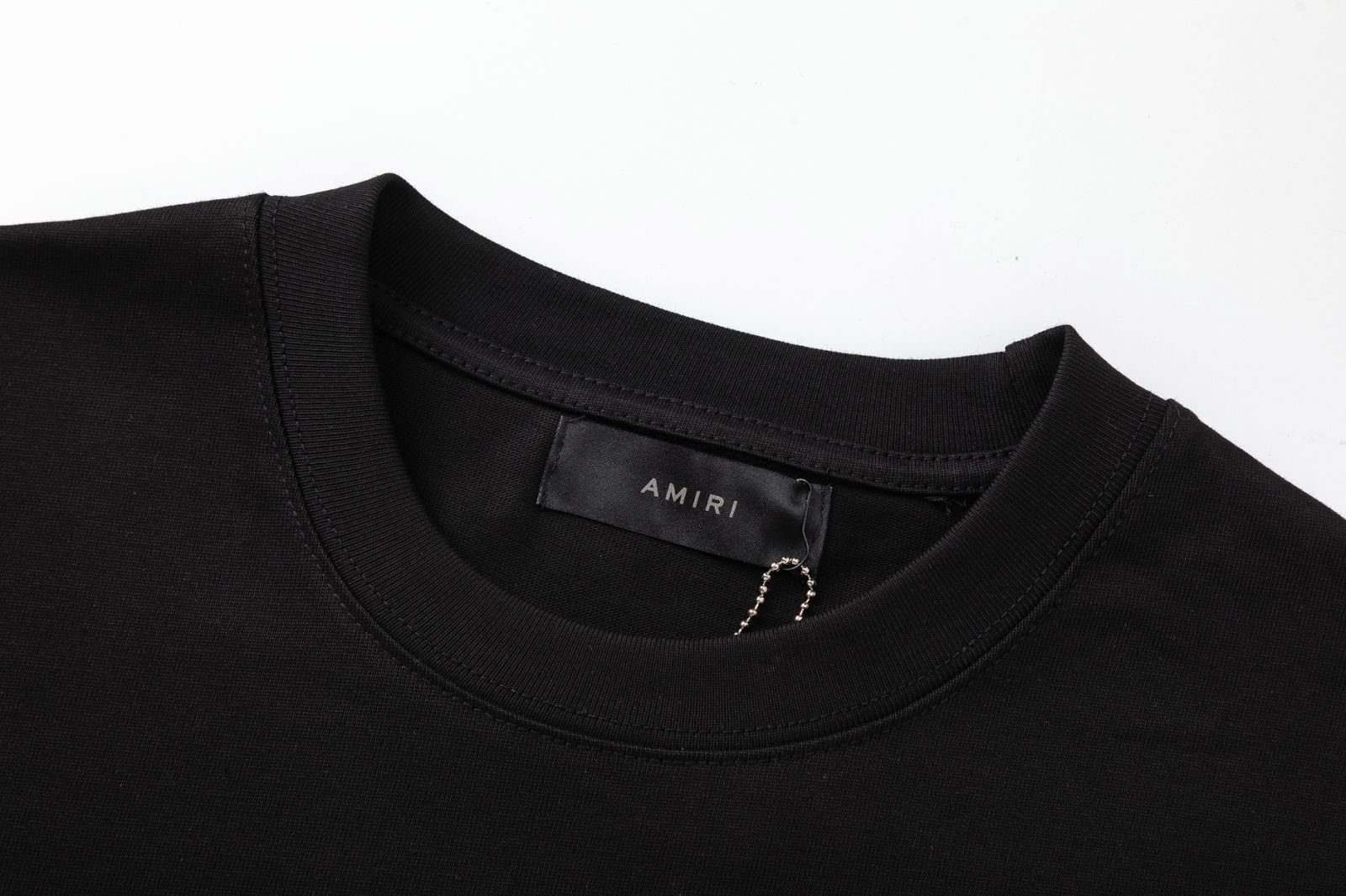 Amiri Men's Black Cotton T-Shirt with Embroidered Jazz Hideaway Logo 4 o 1imnadv6l124u1r2j1gl8v2o1s617