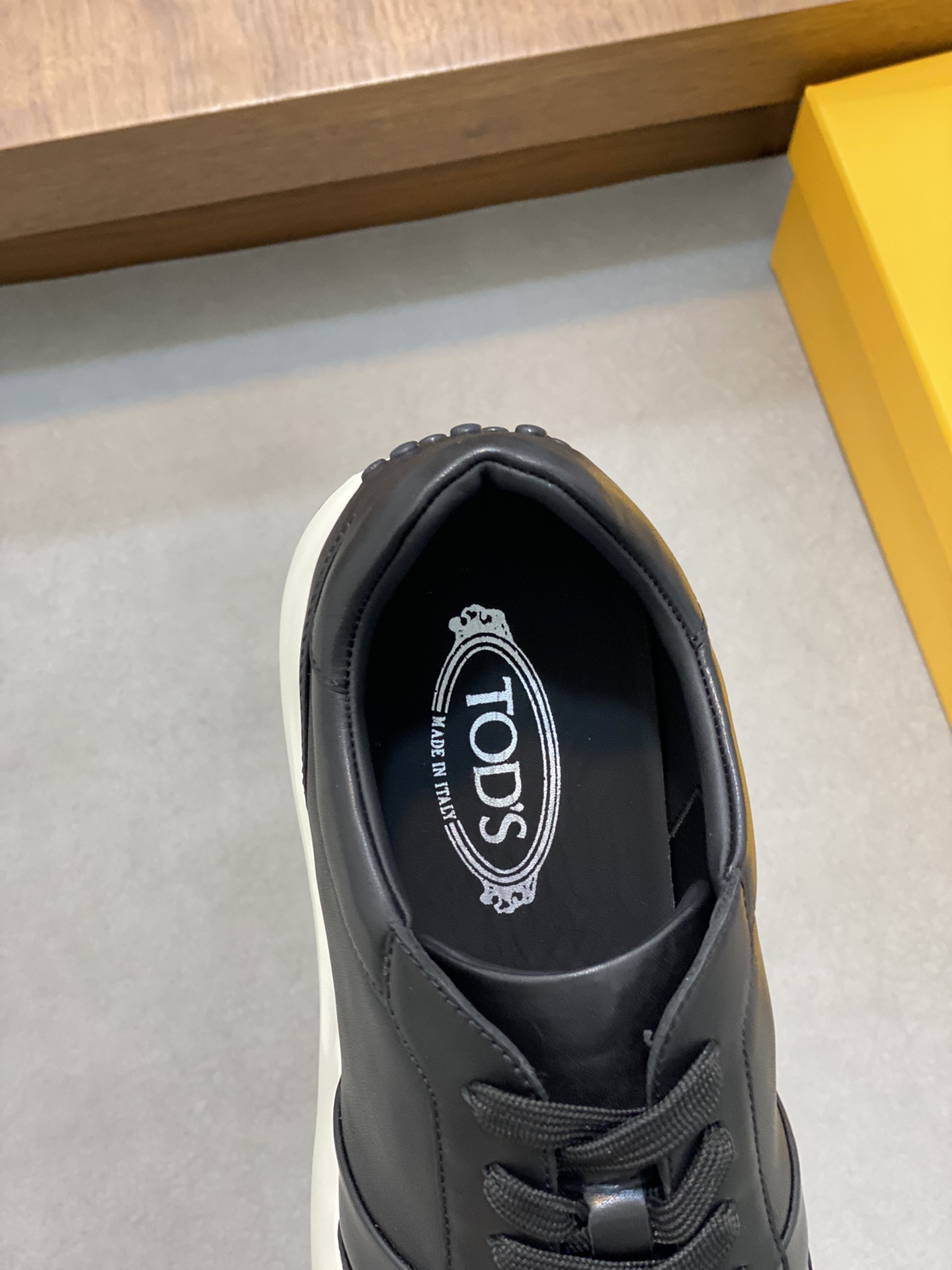 TOD* - TODES Versión alta. Réplica original 1:1. Parte superior está diseñada con costura de cuero d
