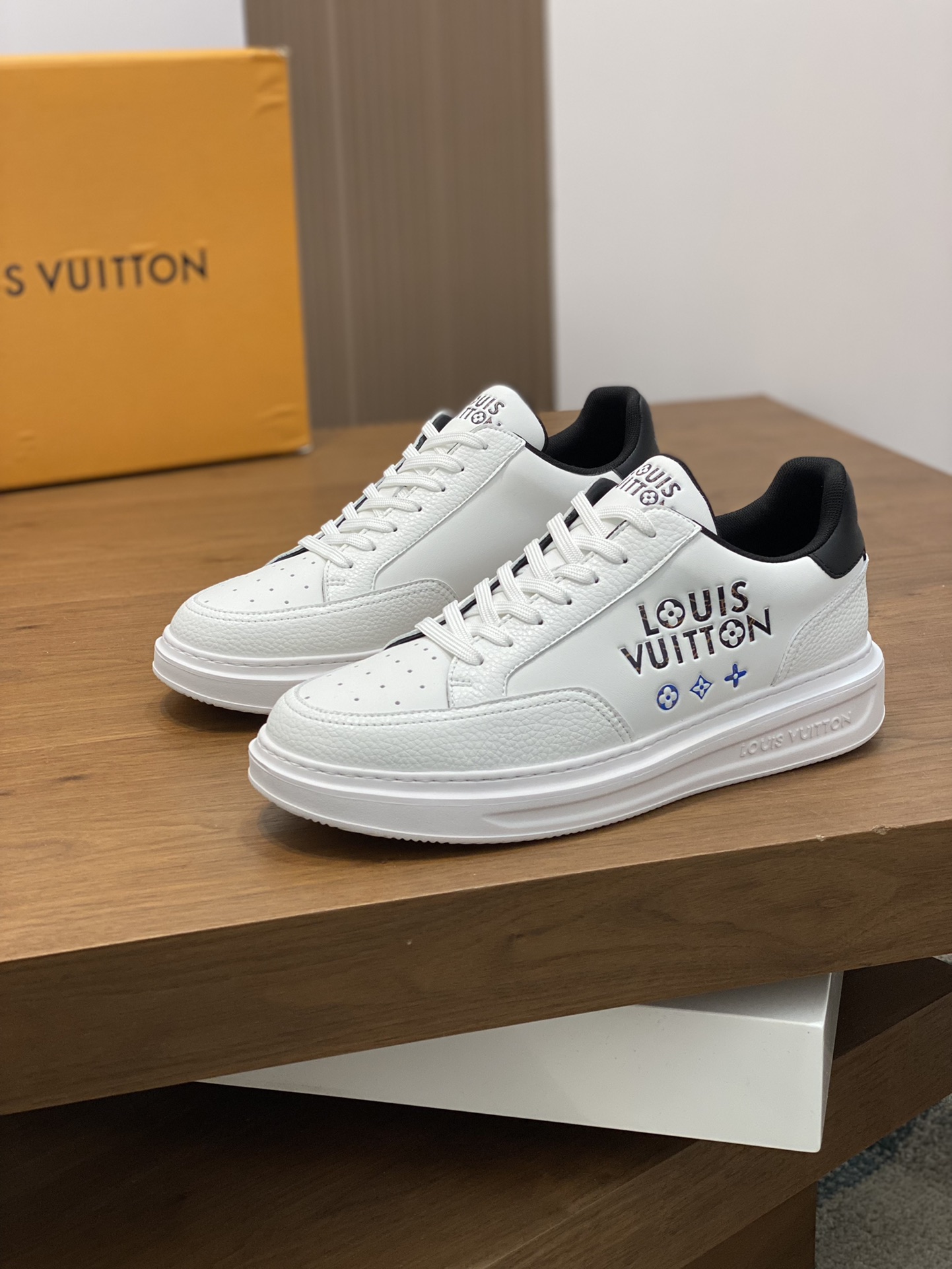 Louis Vuitton Sapatos Tênis Compre a primeira réplica de cópia
 Couro vaca Borracha Calças moletom