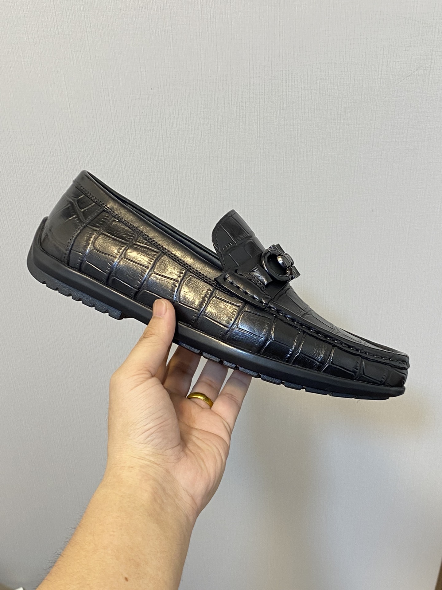 Ferragamo Classic Luxury Leather Shoe Loafer Ref 4
