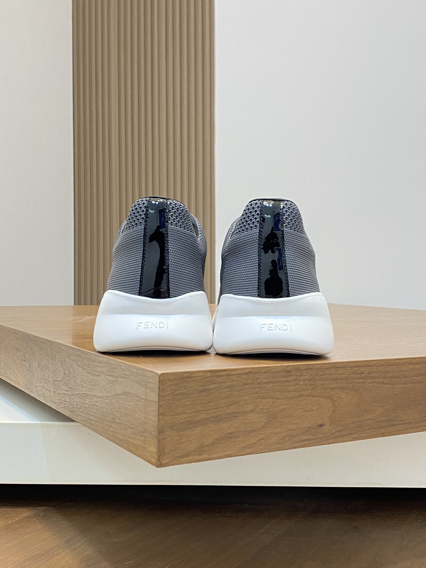 Fendi Style Leather Men's Shoes style reference detail image 8 from source 781829