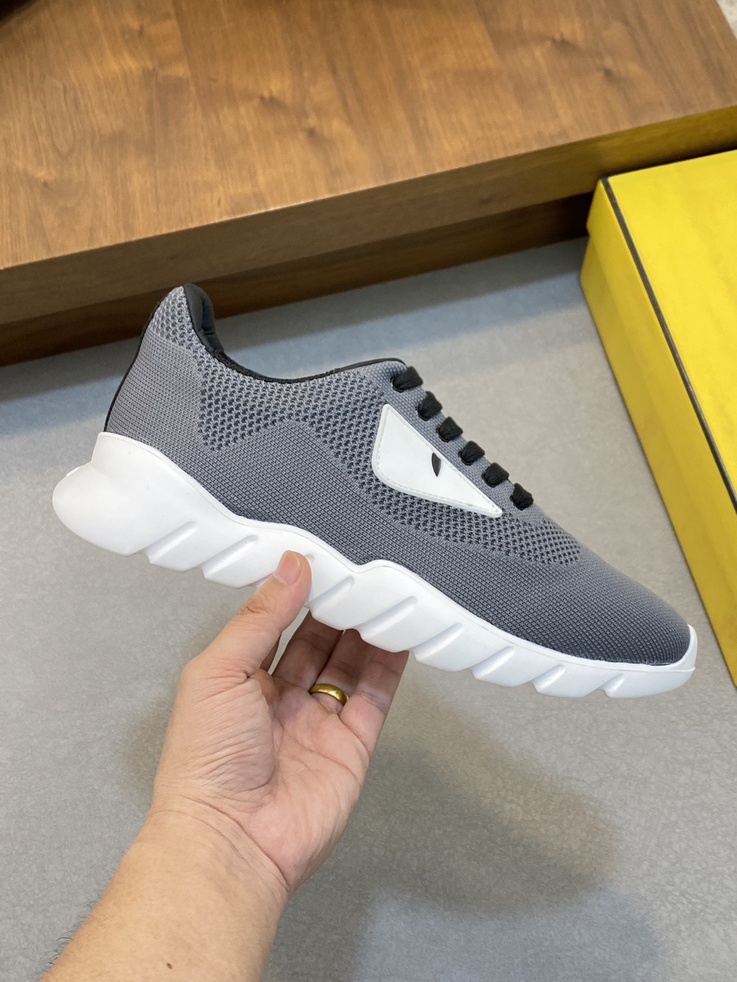Fendi Style Leather Men's Shoes style reference detail image 4 from source 781829
