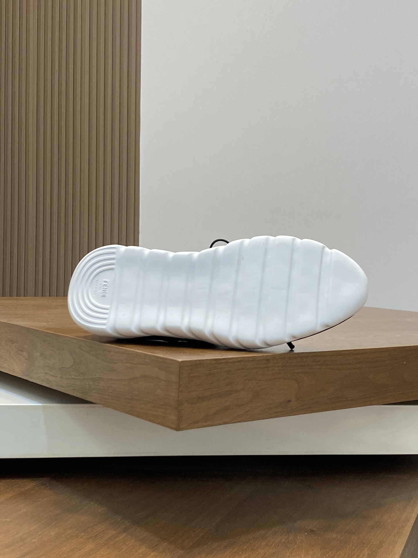 Fendi Style Leather Men's Shoes style reference detail image 9 from source 781799