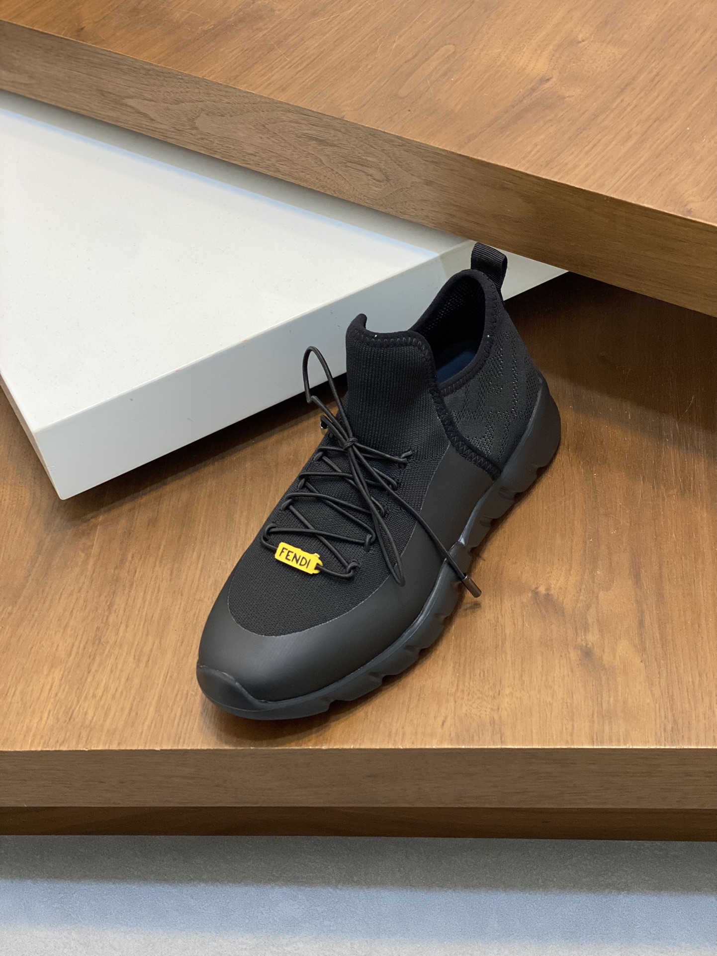 Fendi Style Leather Men's Shoes style reference detail image 6 from source 781793