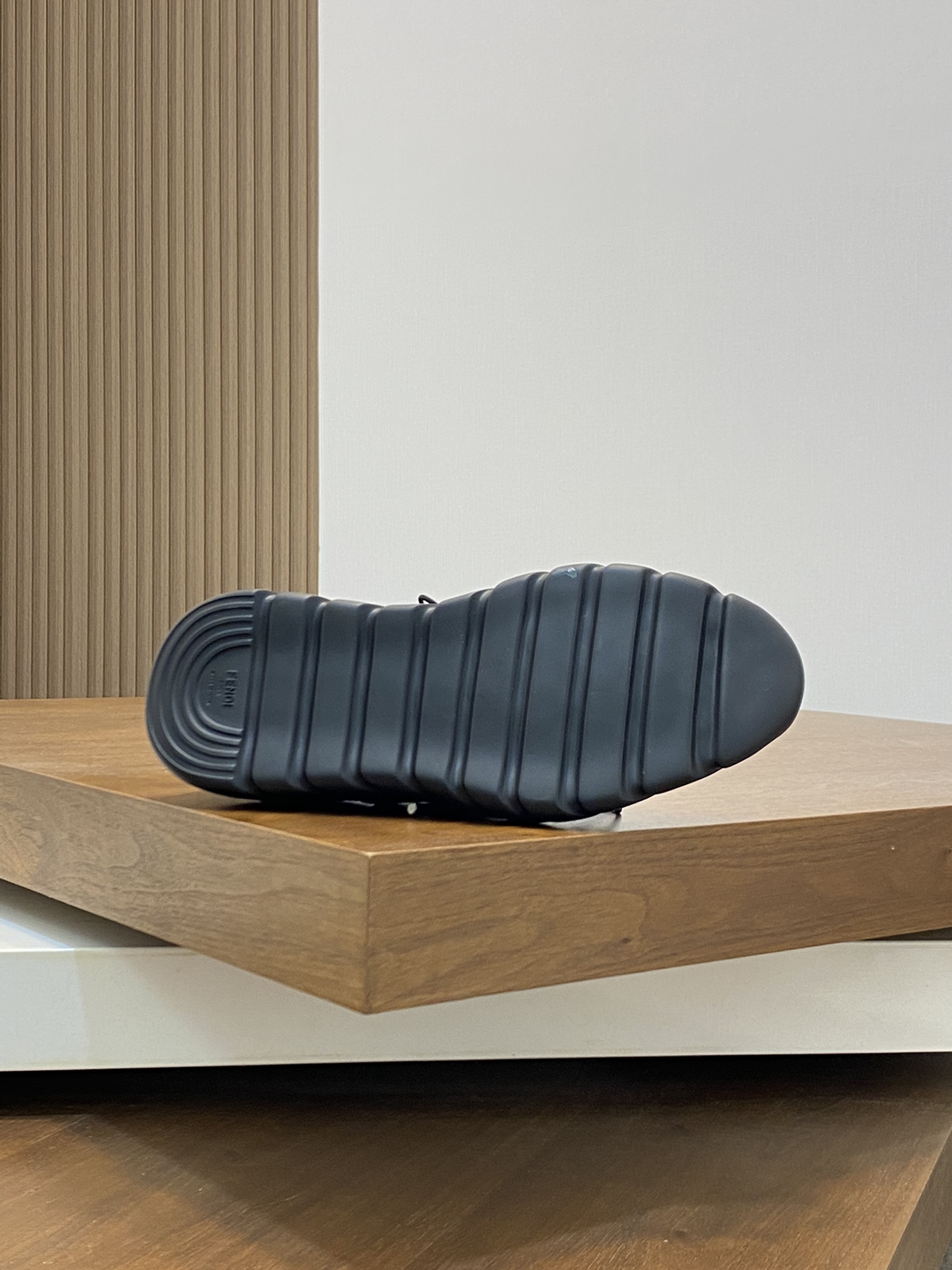 Fendi Style Leather Men's Shoes style reference detail image 9 from source 781793