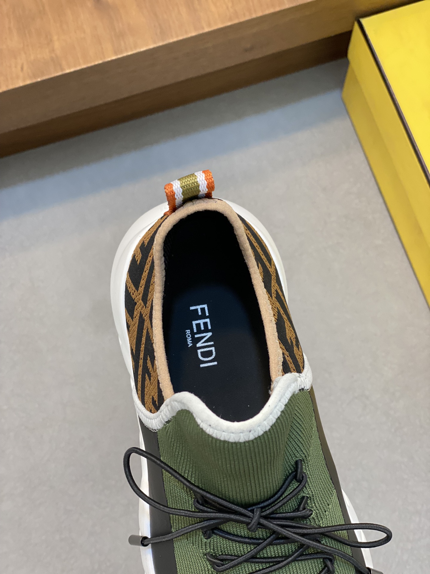 Fendi Style Leather Men's Shoes style reference detail image 7 from source 781785