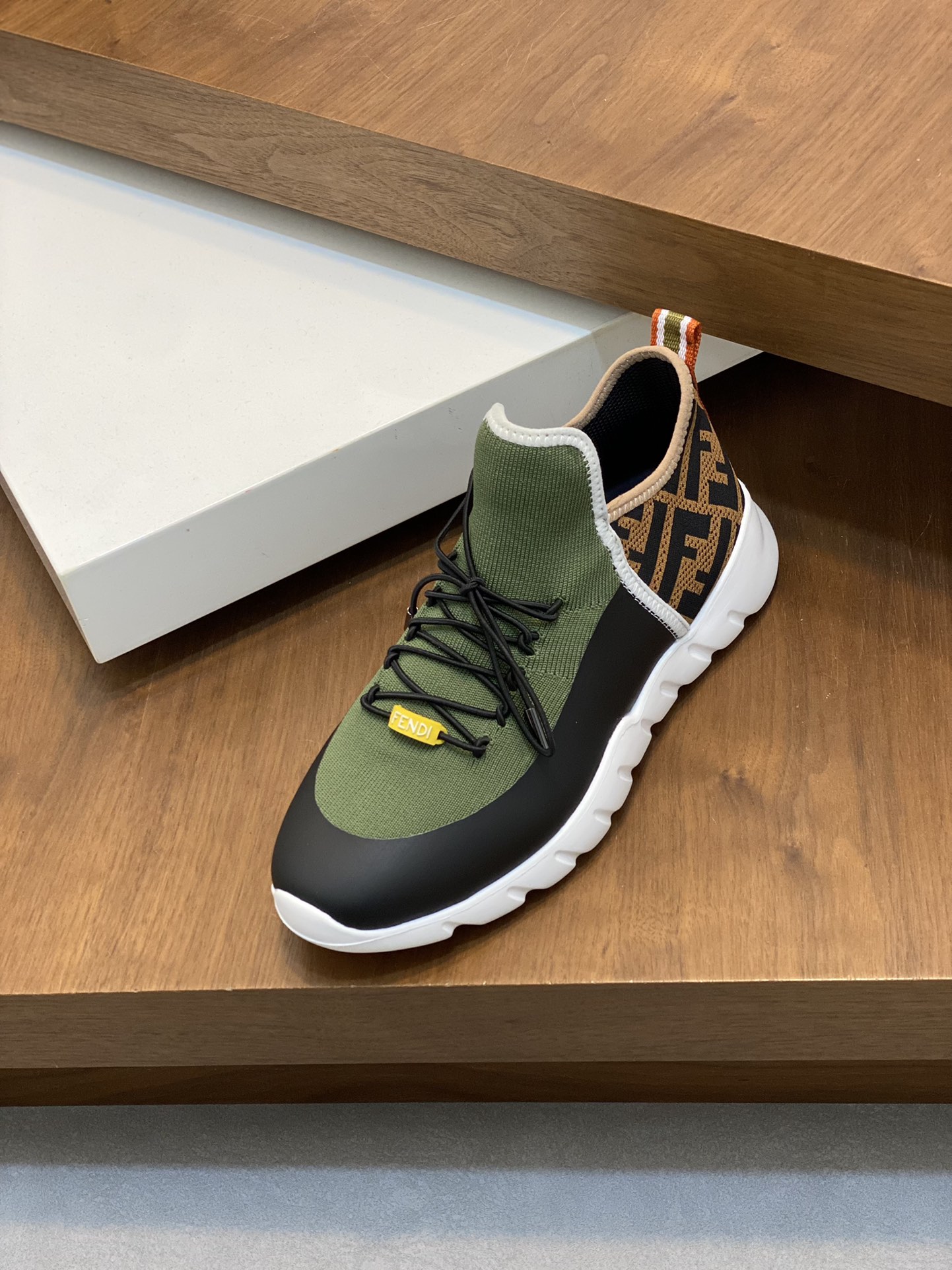 Fendi Style Leather Men's Shoes style reference detail image 6 from source 781785
