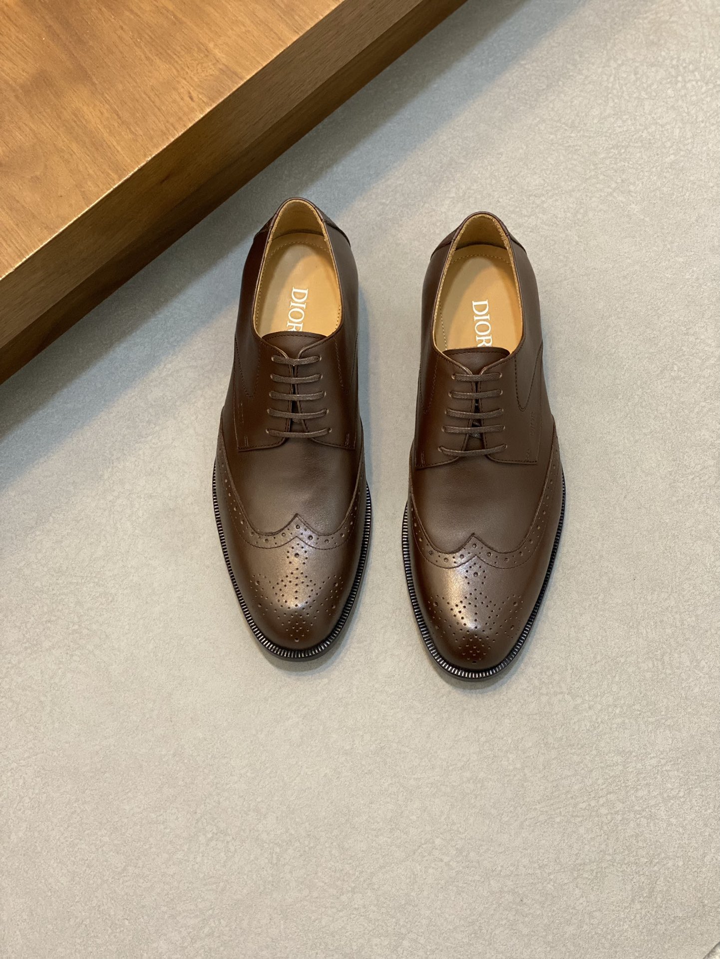 NO:270858,Dio*—Dio High-end version. The latest model on the official website. The counter is simultaneously launched. The upper is made of imported Italian cowhide 