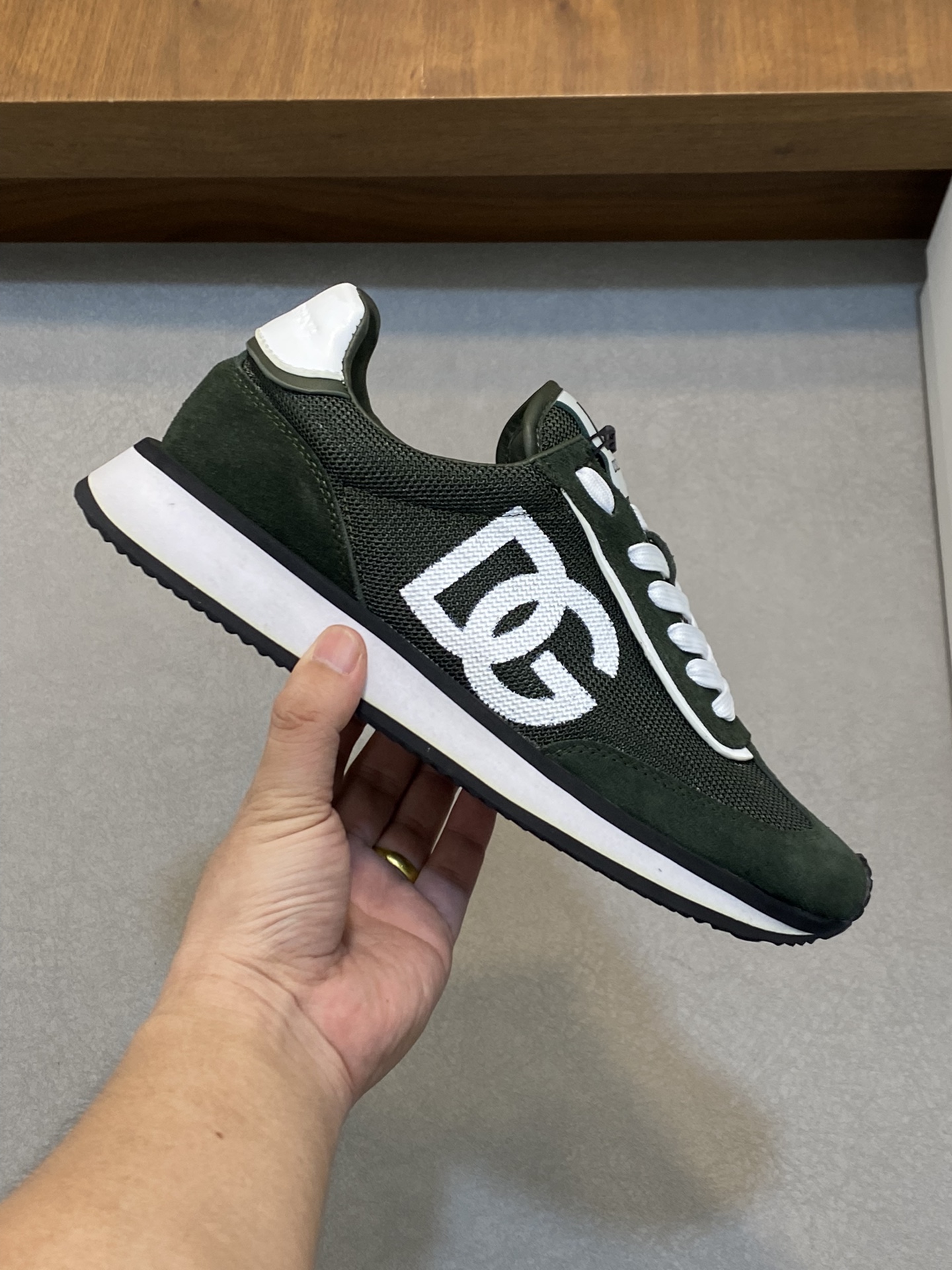 --Nuevo--Dolce&Gabbana--DG de gama alta de los hombres zapatos deportivo-casual. Mostrador superior 