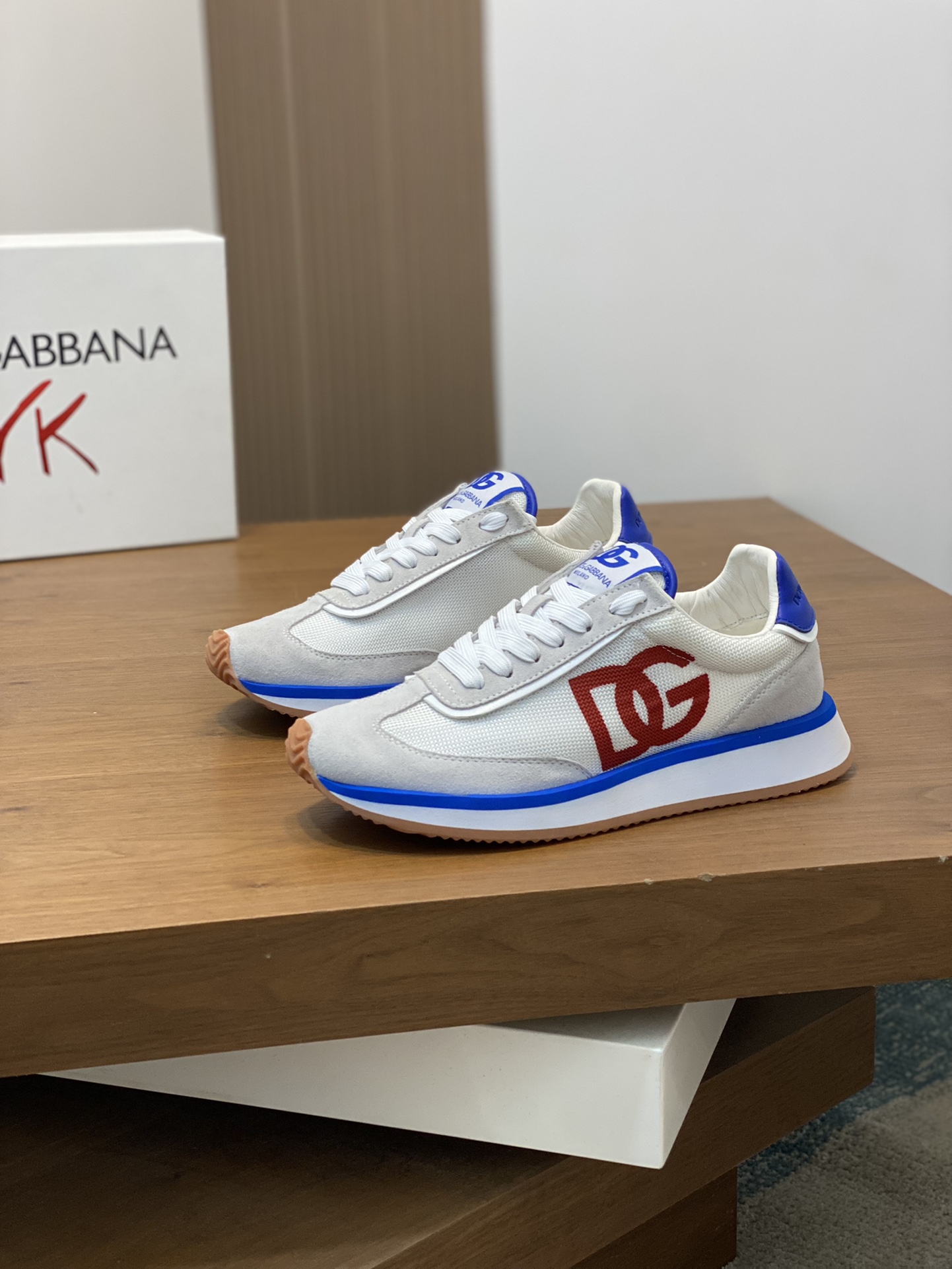 --Nuevo--Dolce&Gabbana--DG de gama alta de los hombres zapatos deportivo-casual. Mostrador superior 