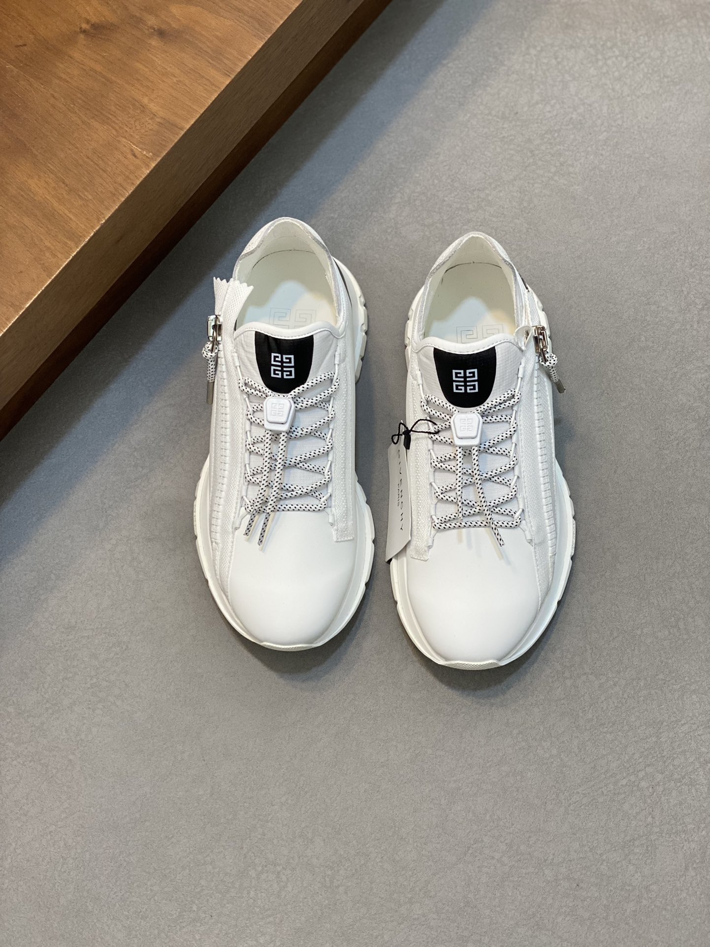 Givenchy Chaussures De Sport Grosses soldes
 Imprimé Tissu Haut bas
