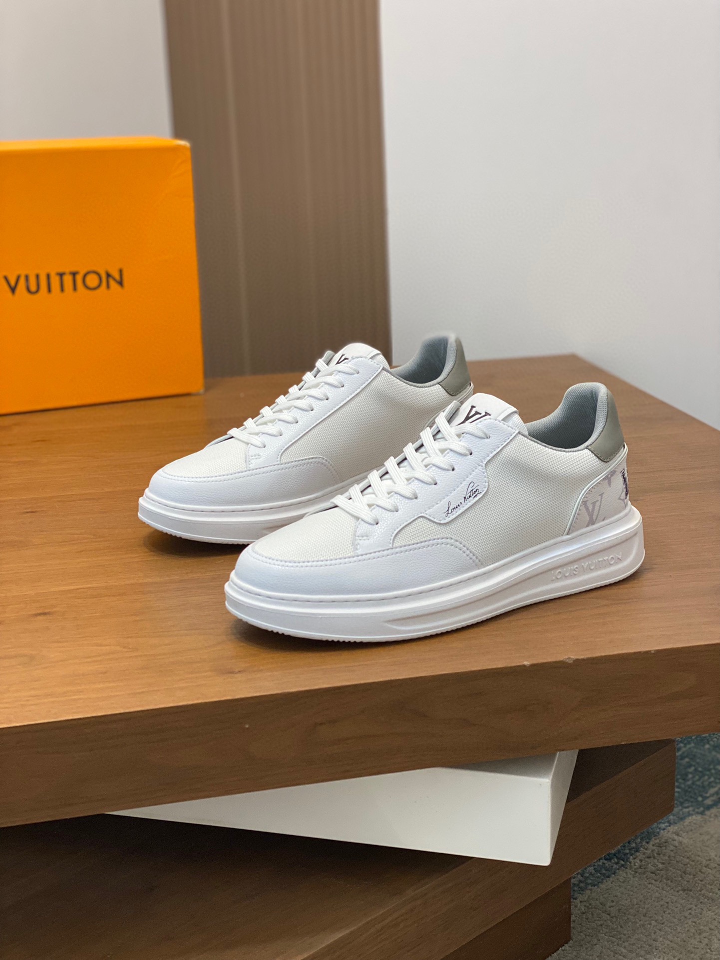 [Louis Vuitton] Louis Vuitton - Calidad de gama alta Original único - Parte superior: cuero de becer