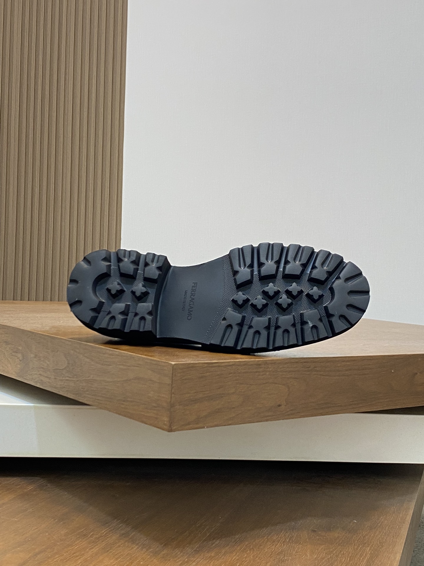 [Ferragamo] zapatos de los hombres, de alta calidad, los bienes de primera, parte superior de cuero 