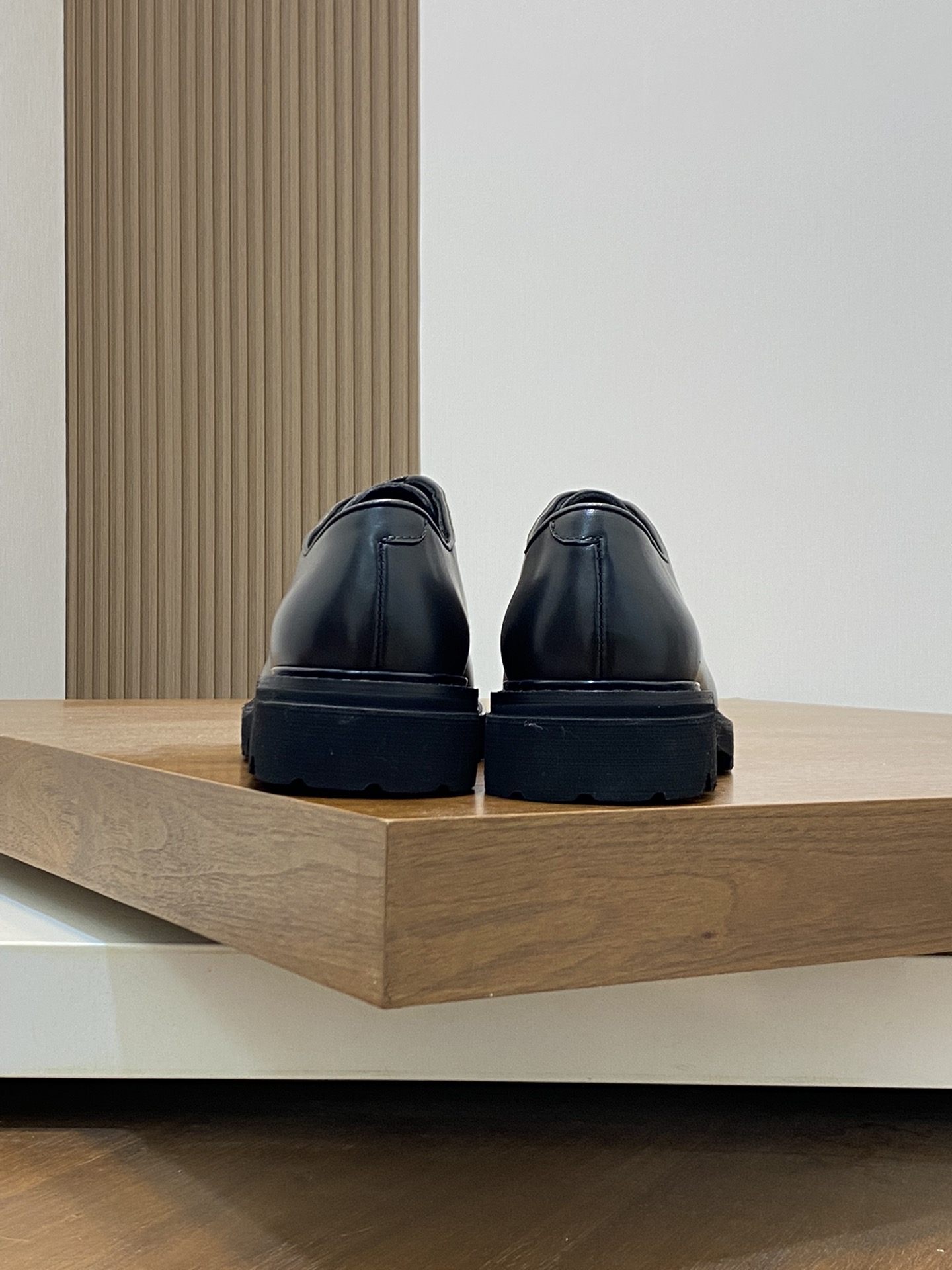 [Ferragamo] zapatos de hombre, de alta calidad, artículos de primera, parte superior de piel de vaca