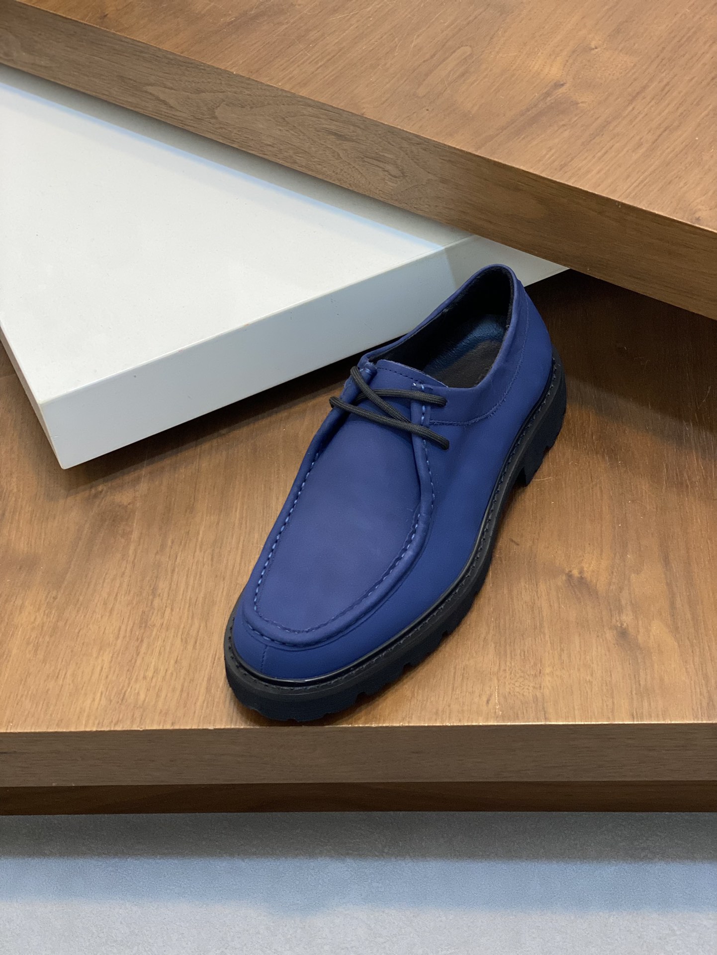[Ferragamo] zapatos de hombre, de alta calidad, artículos de primera, parte superior de piel de vaca