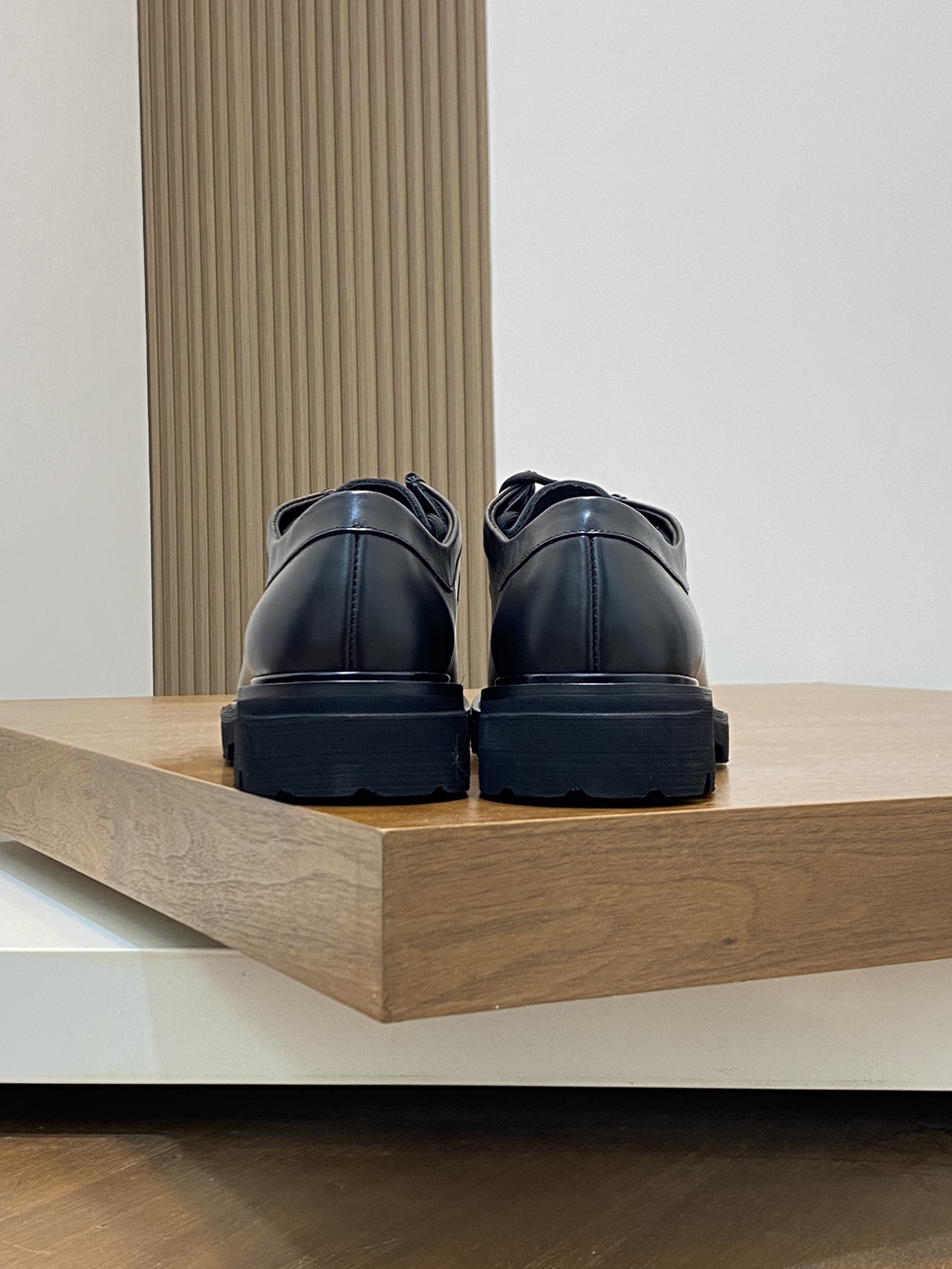 [Ferragamo] zapatos de hombre, de alta calidad, artículos de primera, parte superior de piel de vaca
