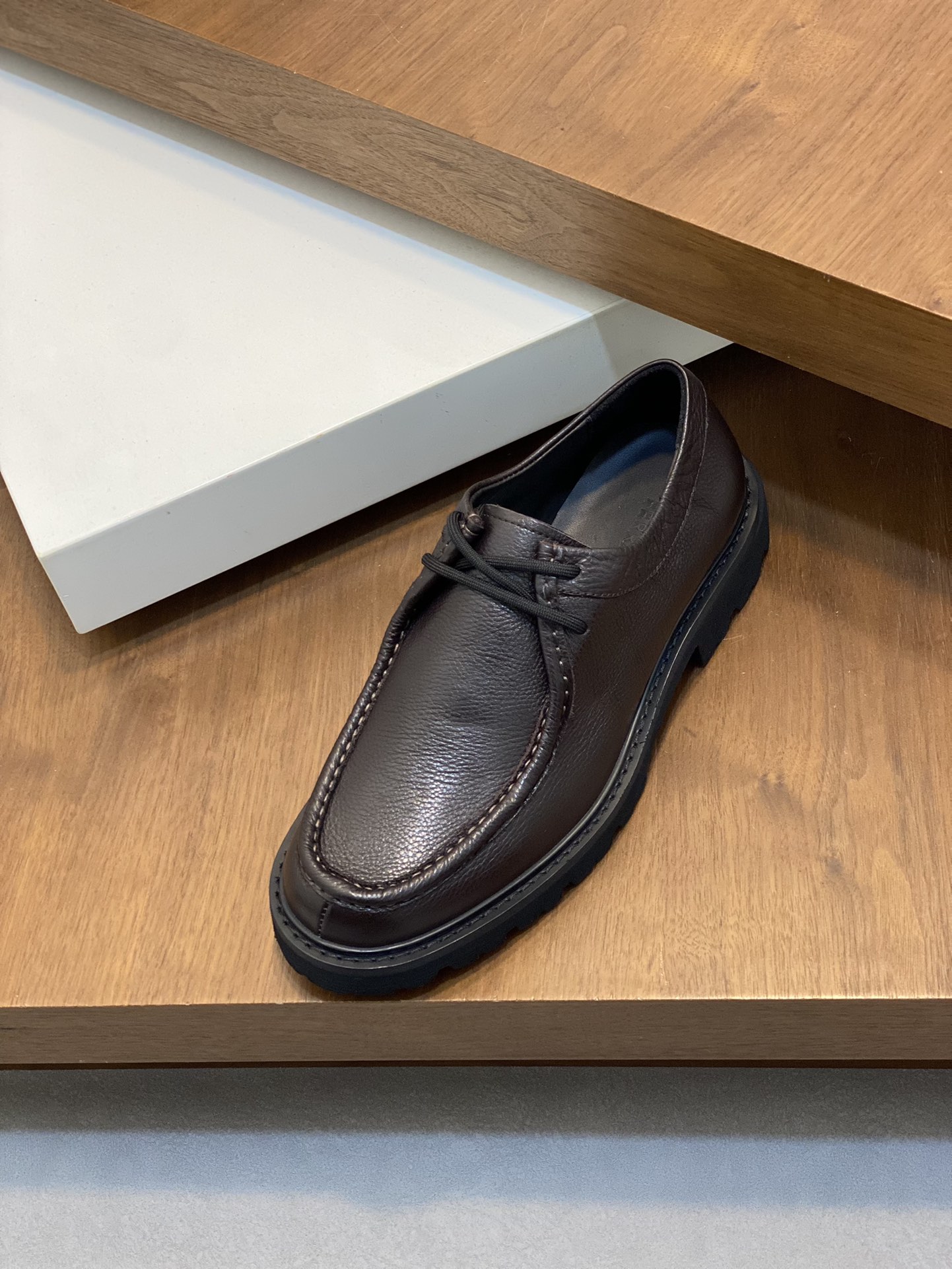 [Ferragamo] zapatos de hombre, de alta calidad, artículos de primera, parte superior de piel de vaca