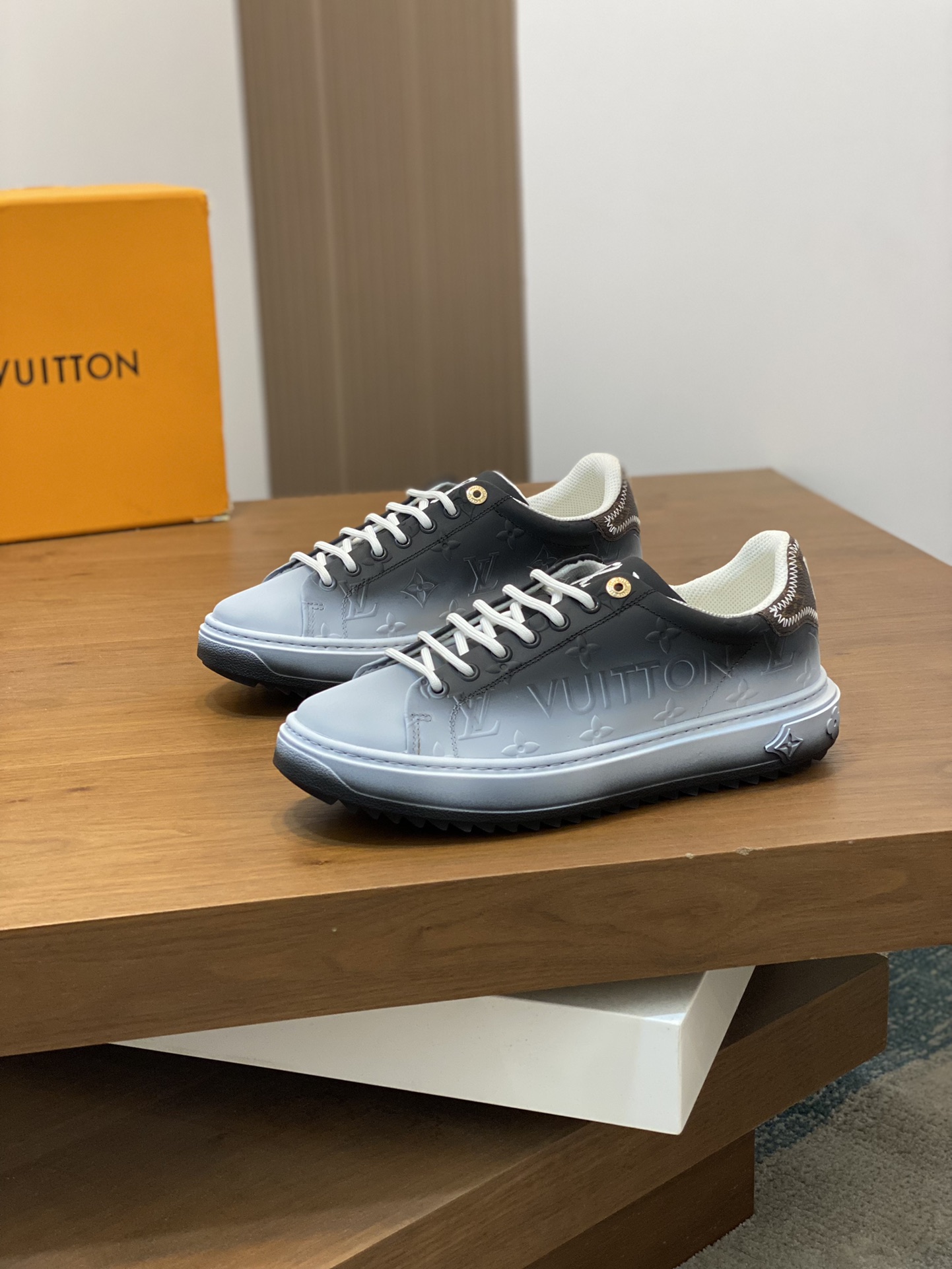 [Louis Vuitton] Louis Vuitton - Calidad de gama alta Parejas individuales originales - Parte superio