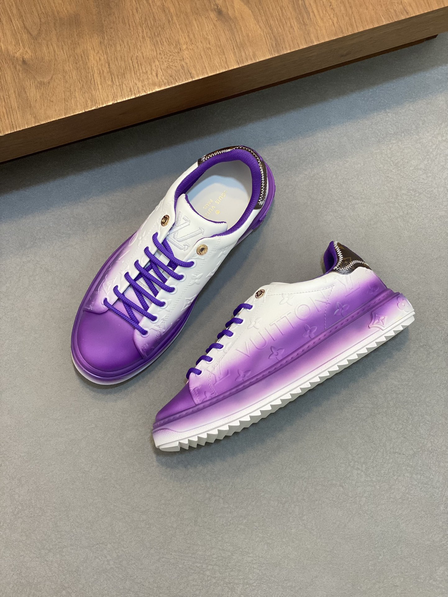 [Louis Vuitton] Louis Vuitton - Calidad de gama alta Parejas individuales originales - Parte superio