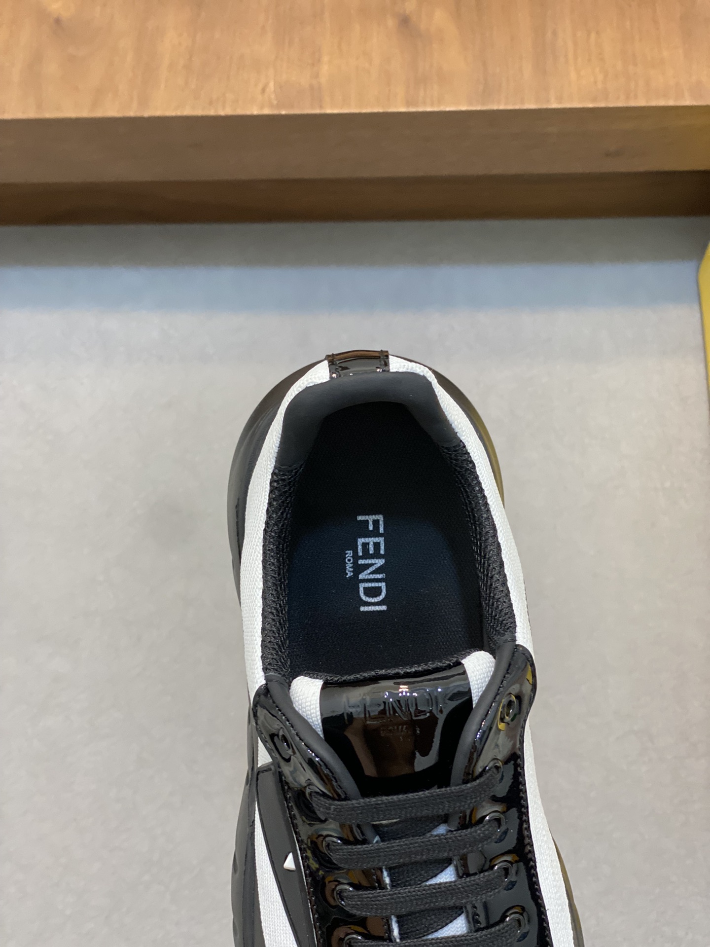 Fendi Style Leather Men's Shoes style reference detail image 7 from source 781788