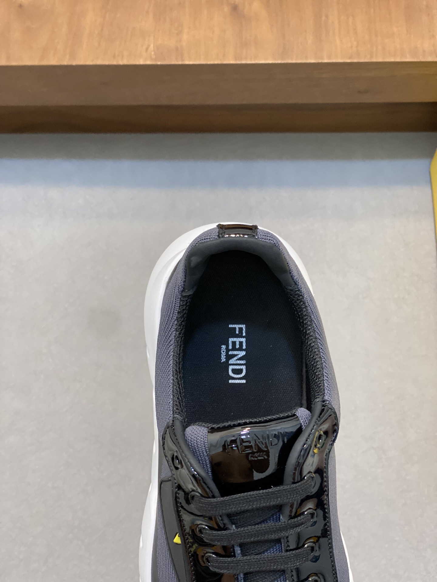 Fendi Style Leather Men's Shoes style reference detail image 7 from source 781780