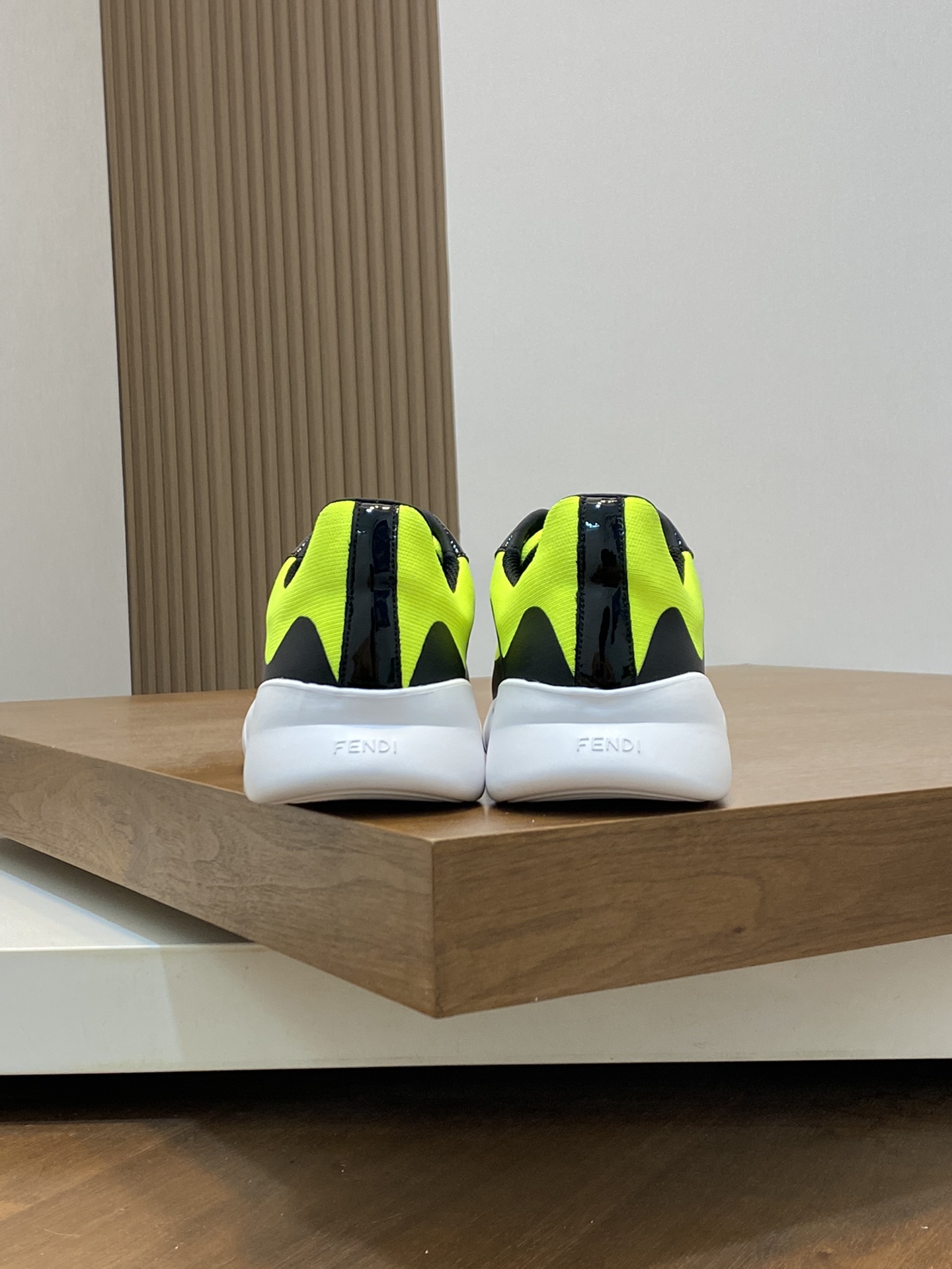 Fendi Style Leather Men's Shoes style reference detail image 8 from source 781807