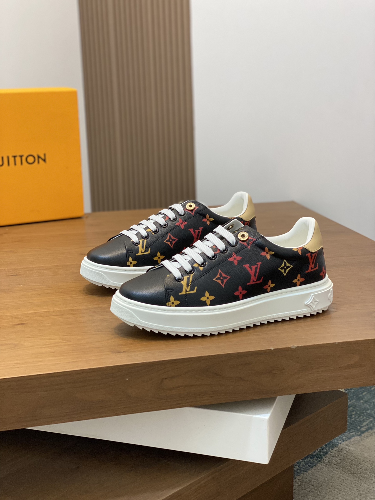 [Louis Vuitton] Louis Vuitton - Calidad de gama alta Parejas individuales originales - Parte superio