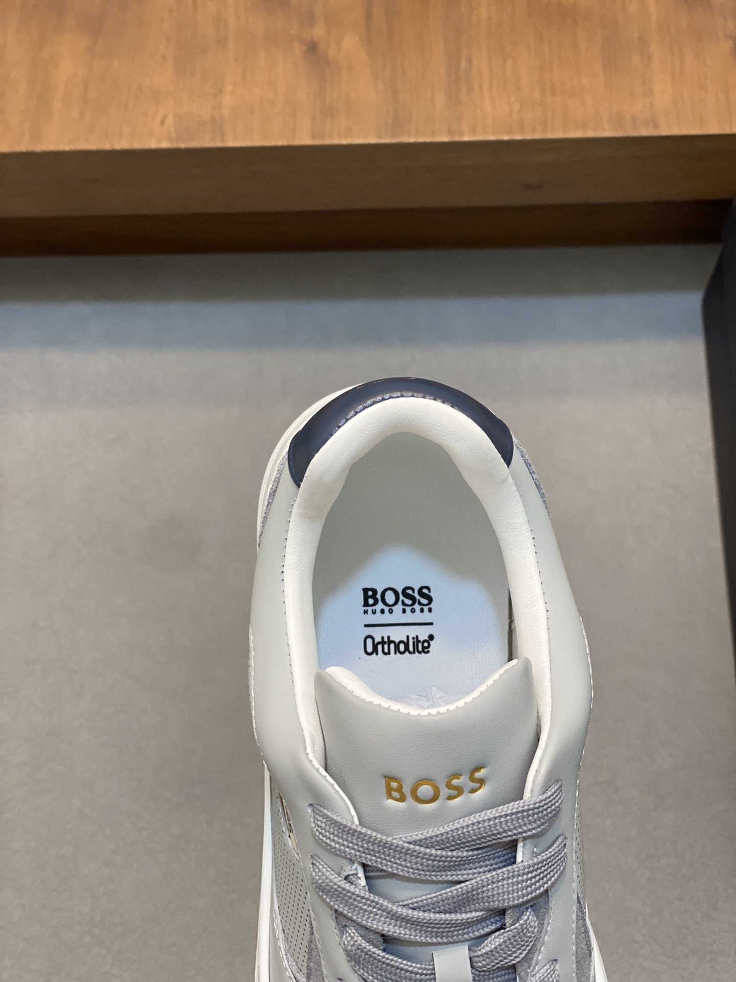 Boss entrenadores casuales de los hombres, la versión original del molde, la parte superior está hec