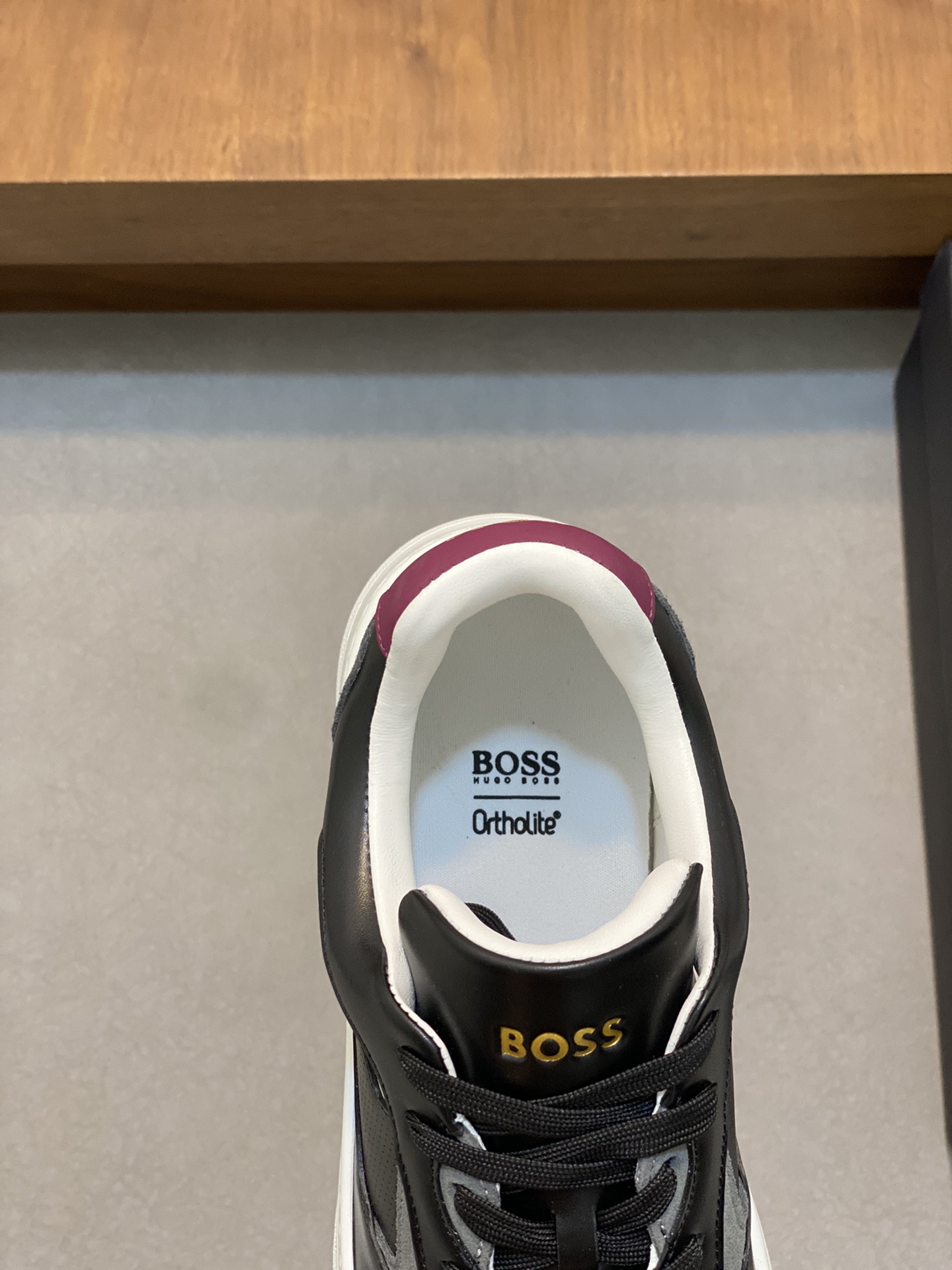 Boss entrenadores casuales de los hombres, la versión original del molde, la parte superior está hec