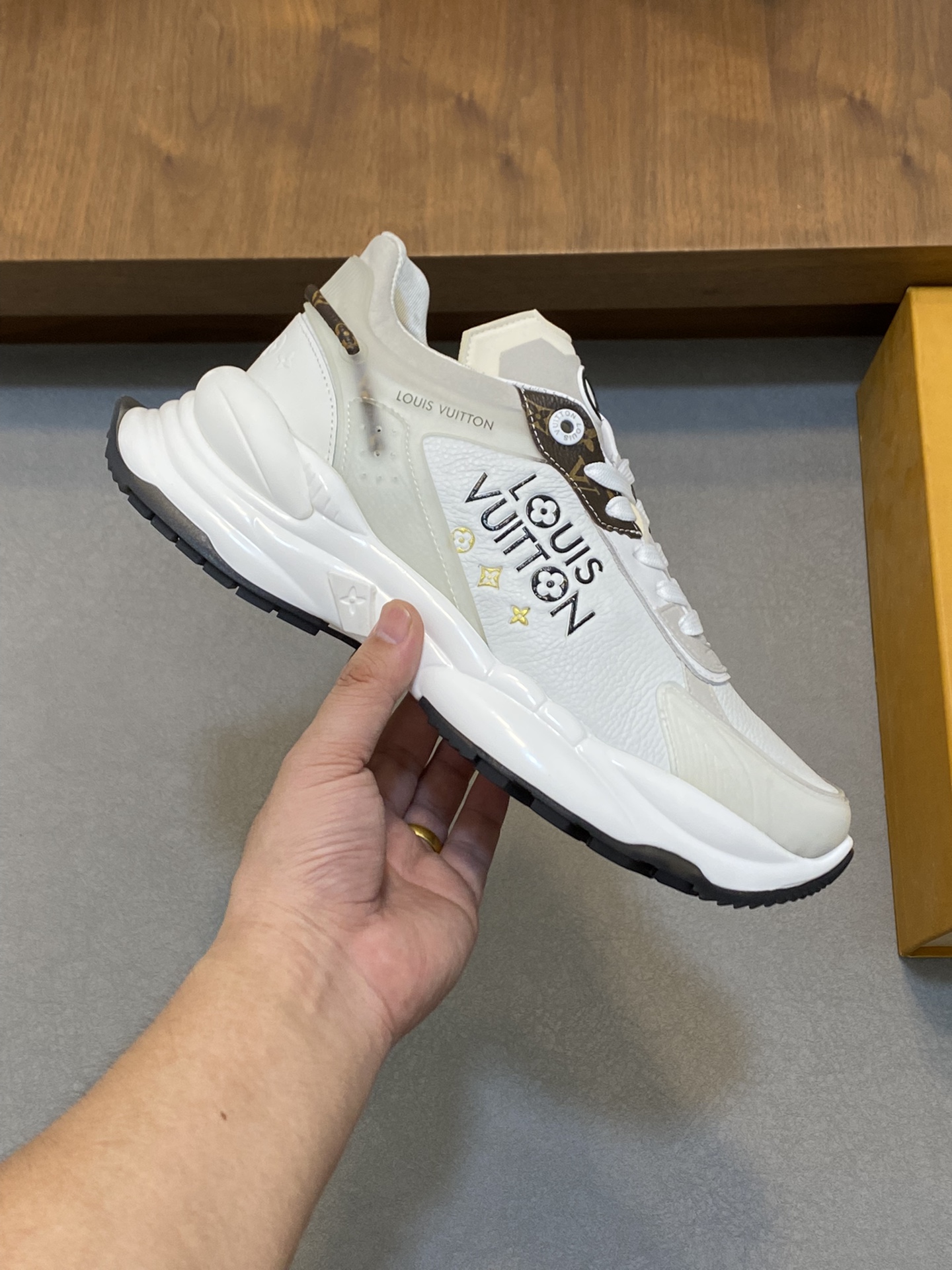 Louis Vuitton Premium White Leather and Canvas Runner Sneakers 5 i1731689716 1109 0