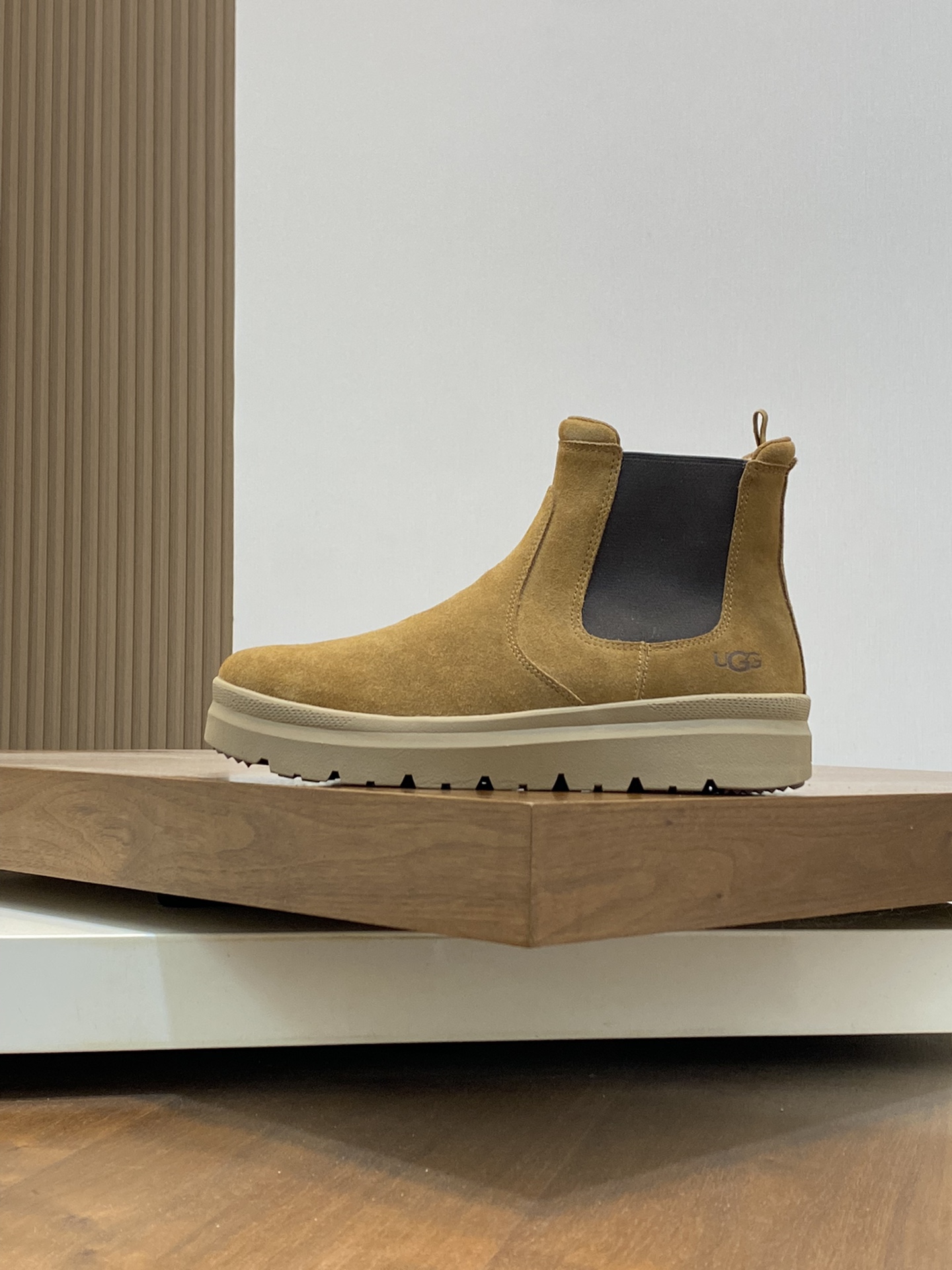 [UGG Men
