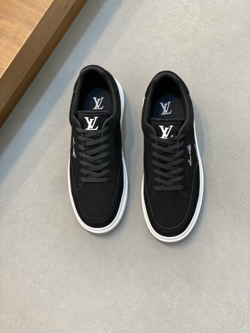 Louis Vuitton Men's High-End Black Leather Sneakers With Logo 1 Louis Vuitton Men's High-End Black Leather Sneakers With Logo