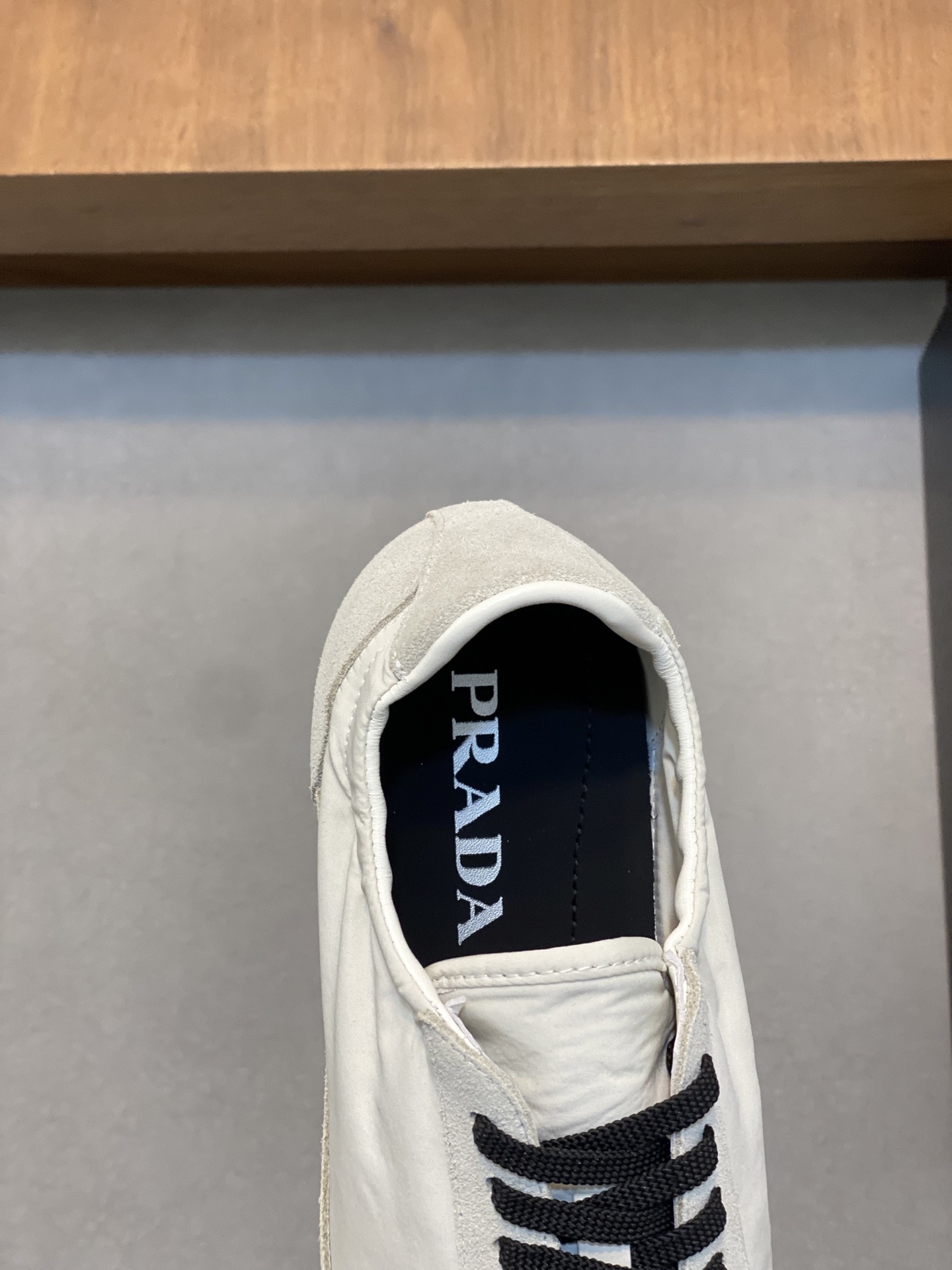 [PRADA] Prada - Calidad de gama alta Original único - Parte superior: piel de becerro de gamuza, lon
