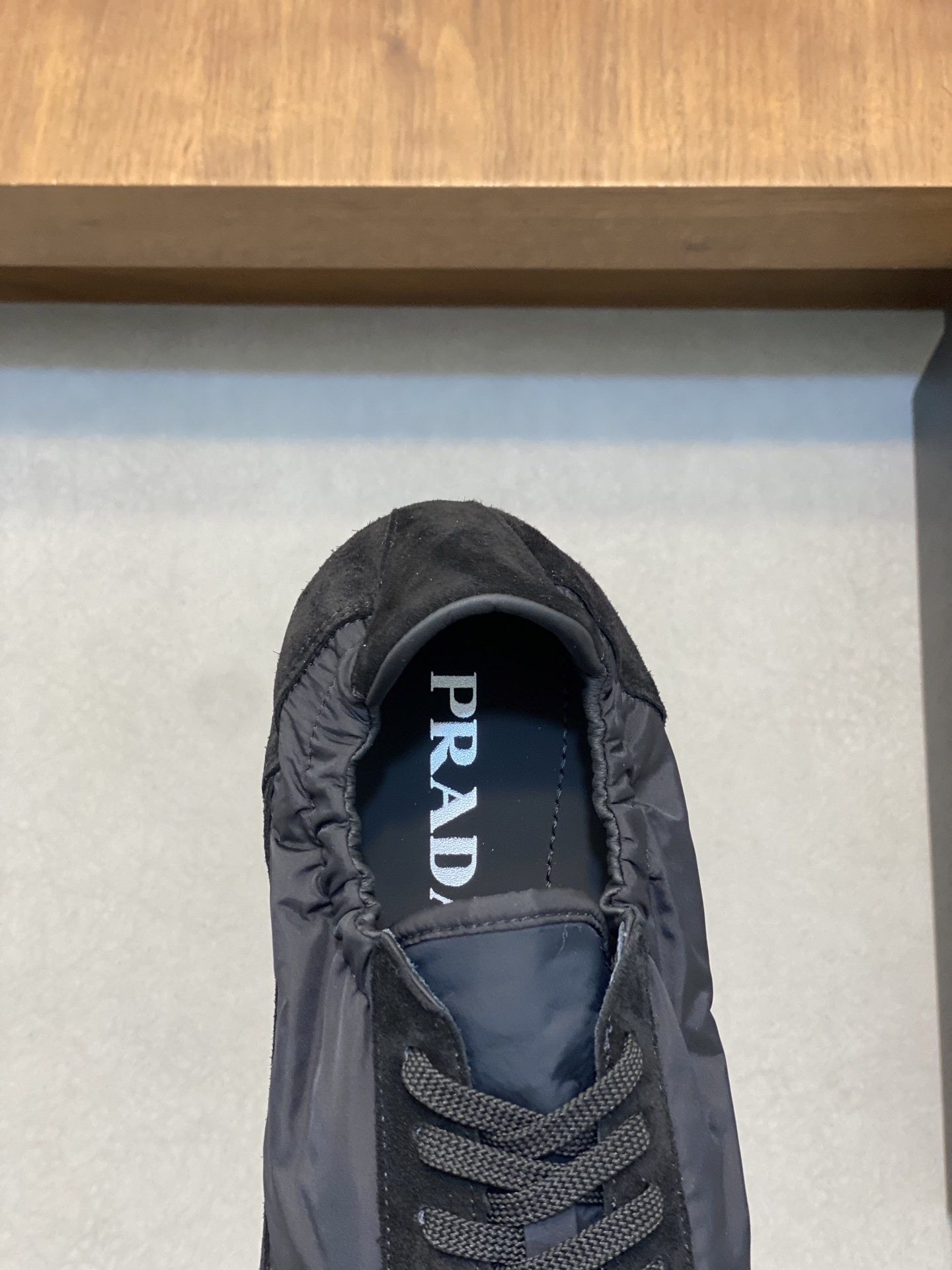 [PRADA] Prada - Calidad de gama alta Original único - Parte superior: piel de becerro de gamuza, lon